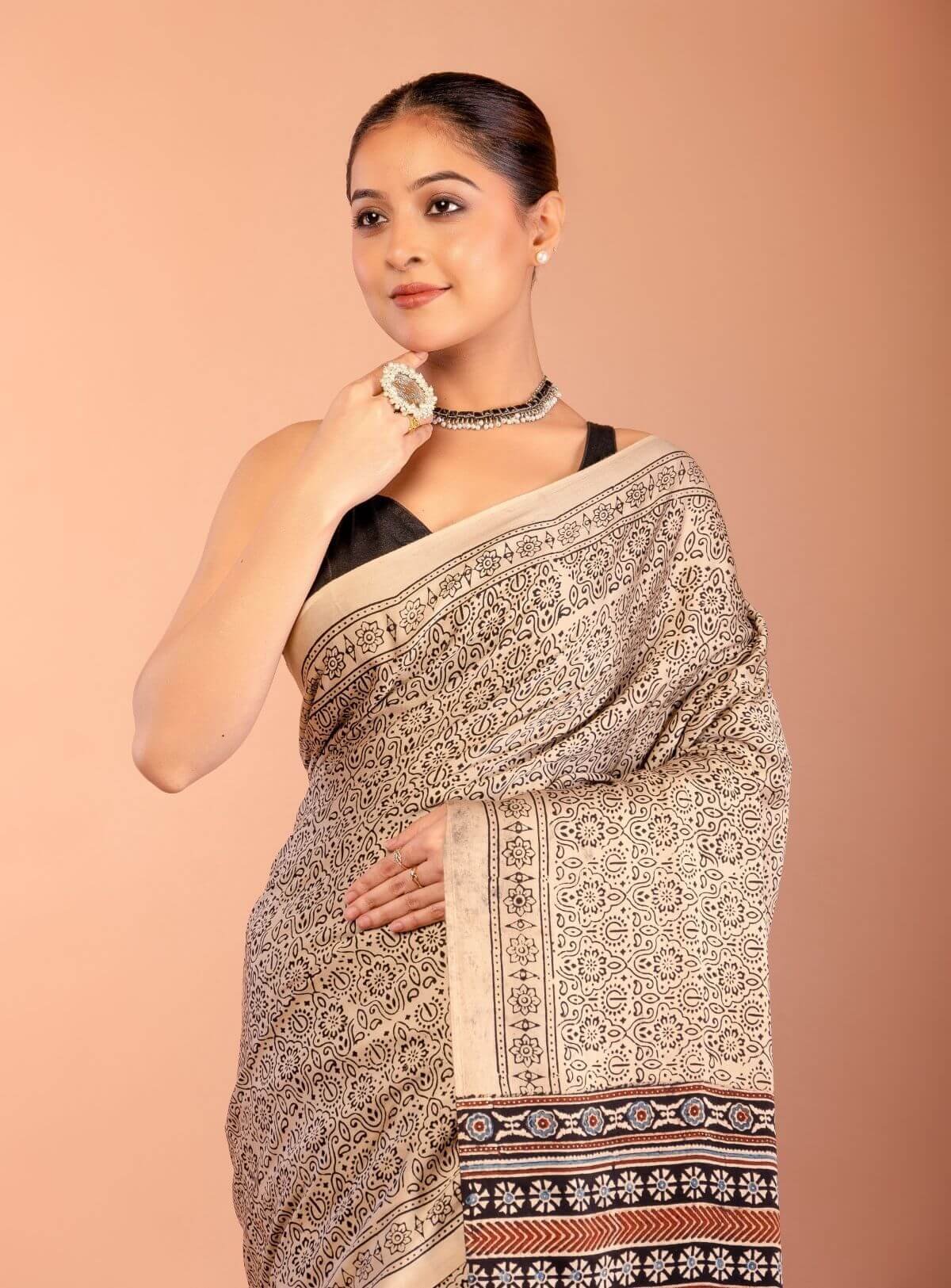 Off-White Modal Silk Ajrakh Saree with Black Contrast Pallu
