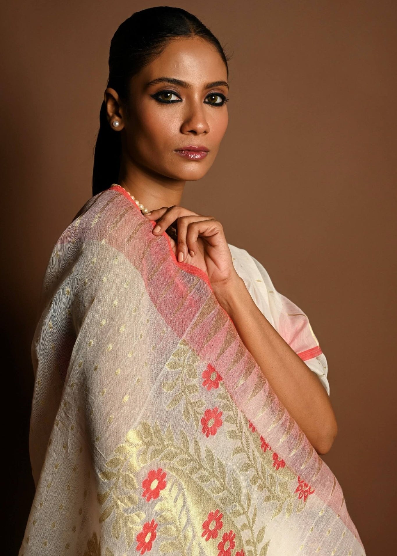 Red and White Tant Jamdani with Gold Zari Work - Anvi Couture