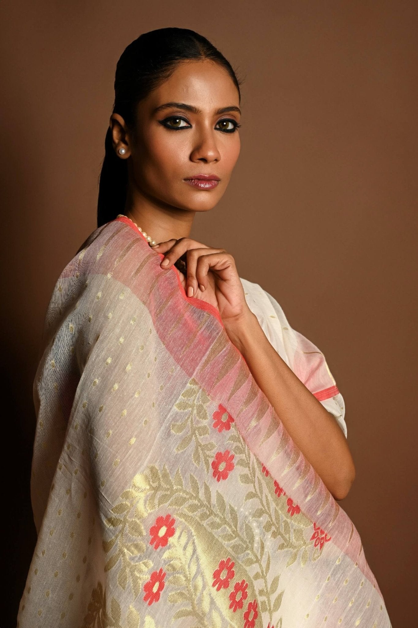 Red and White Tant Jamdani with Gold Zari Work - Anvi Couture