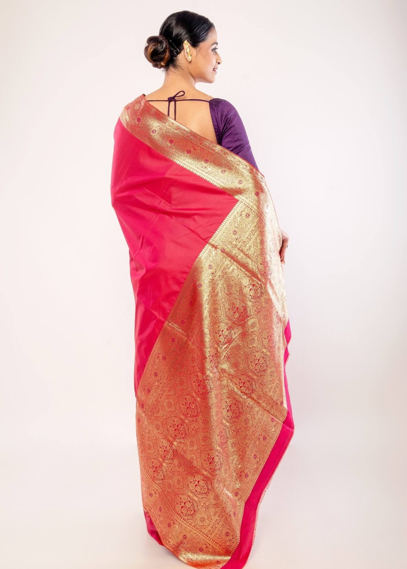 Pink Art silk Saree with Contrasting Gold Zari Border - Anvi Couture