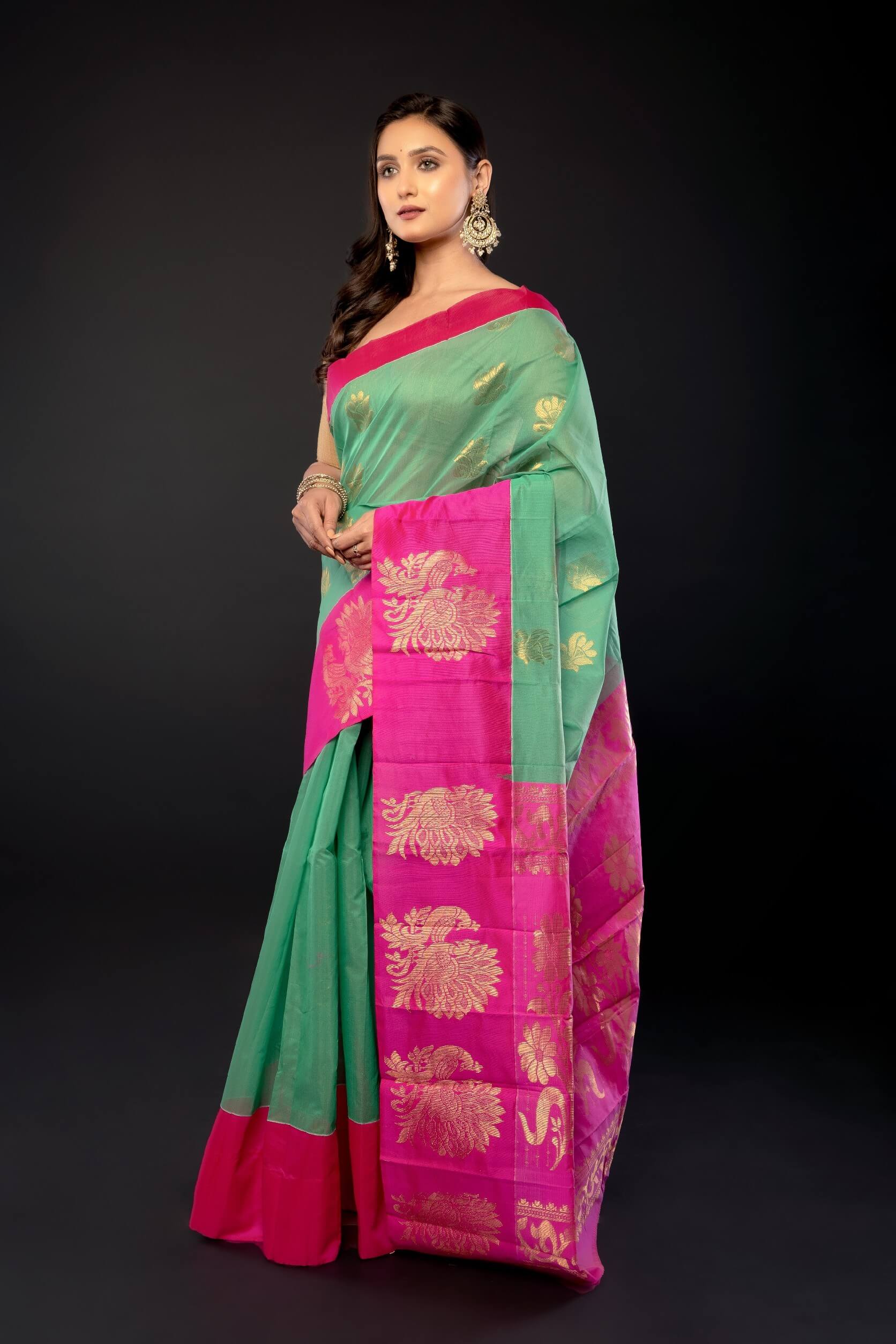 Green and Pink Zari Woven Cotton Silk Saree - Image 2