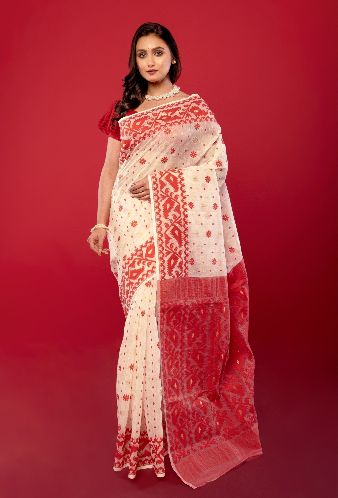 White & Red Traditional Bangladeshi Dhakai Jamdani Saree - Anvi Couture