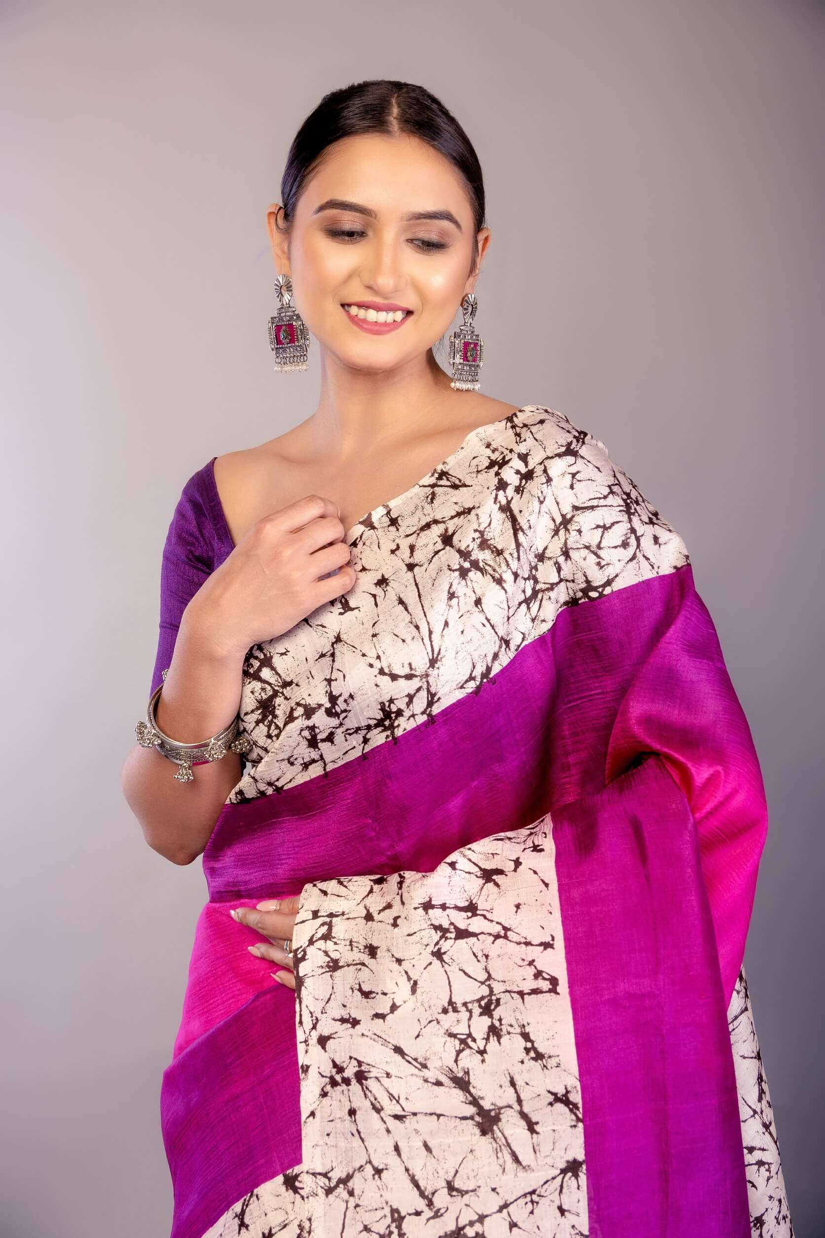 Pink and Purple Ombre Silk Saree with Contrasting White Batik Print Border - Anvi Couture