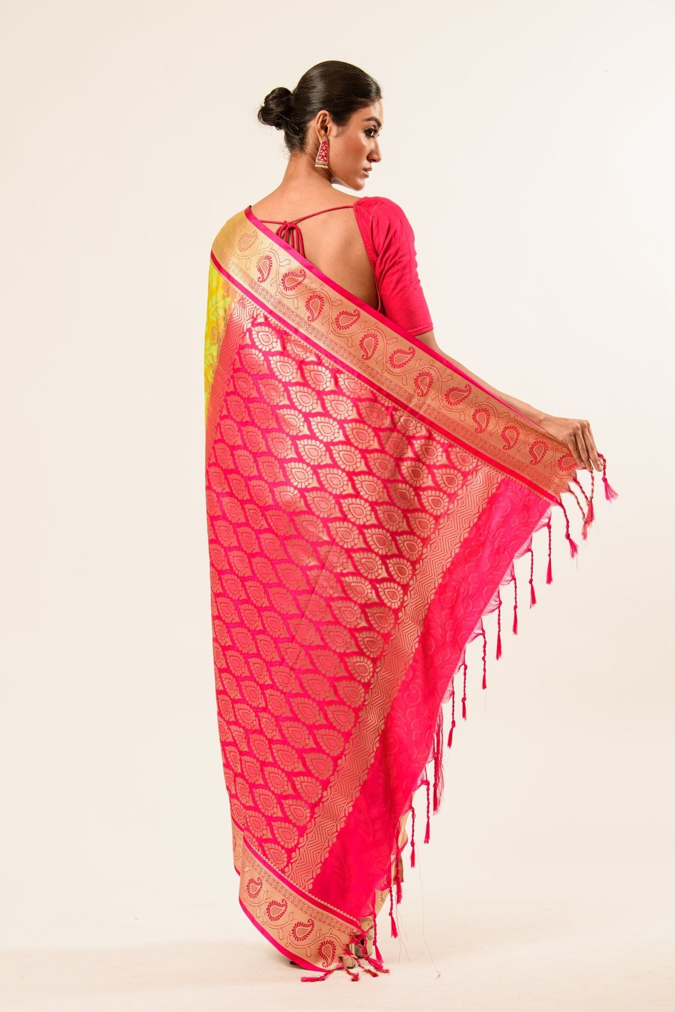 Lime Green Kanjivaram Silk Saree with Jaal Floral Buta Design - Image 3