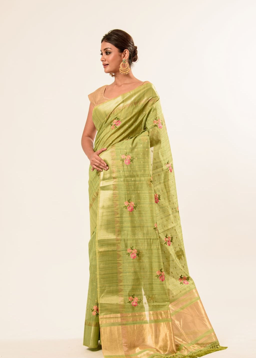 Light Green Embroidered Linen Saree with Unstitch Blouse - Image 2