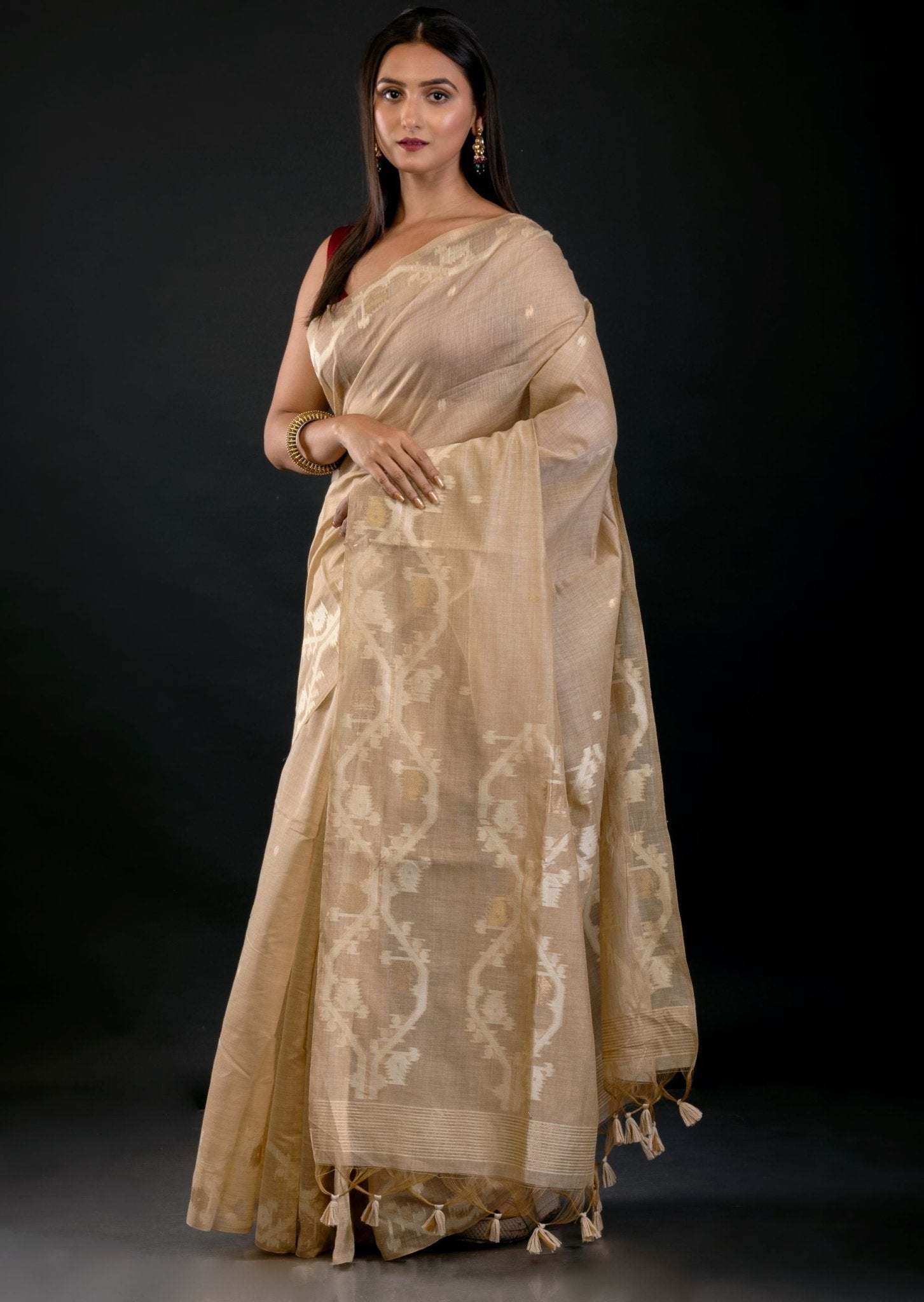 Golden and White Jamdani Saree with floral Motifs - Anvi Couture