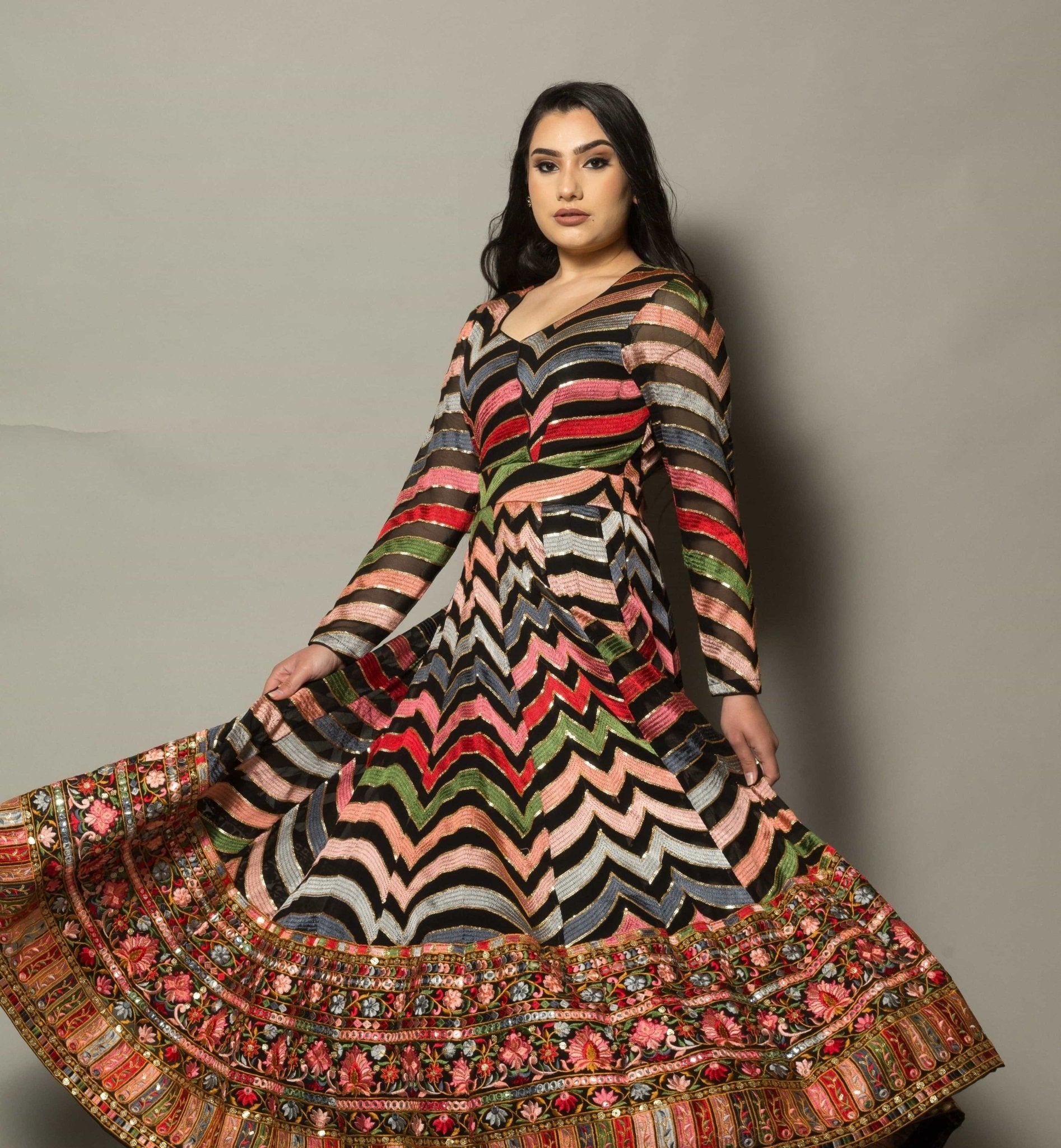 Multicolor Georgette Gown With Floral Embroidery M Multicolor Georgette Gown With Floral Embroidery M