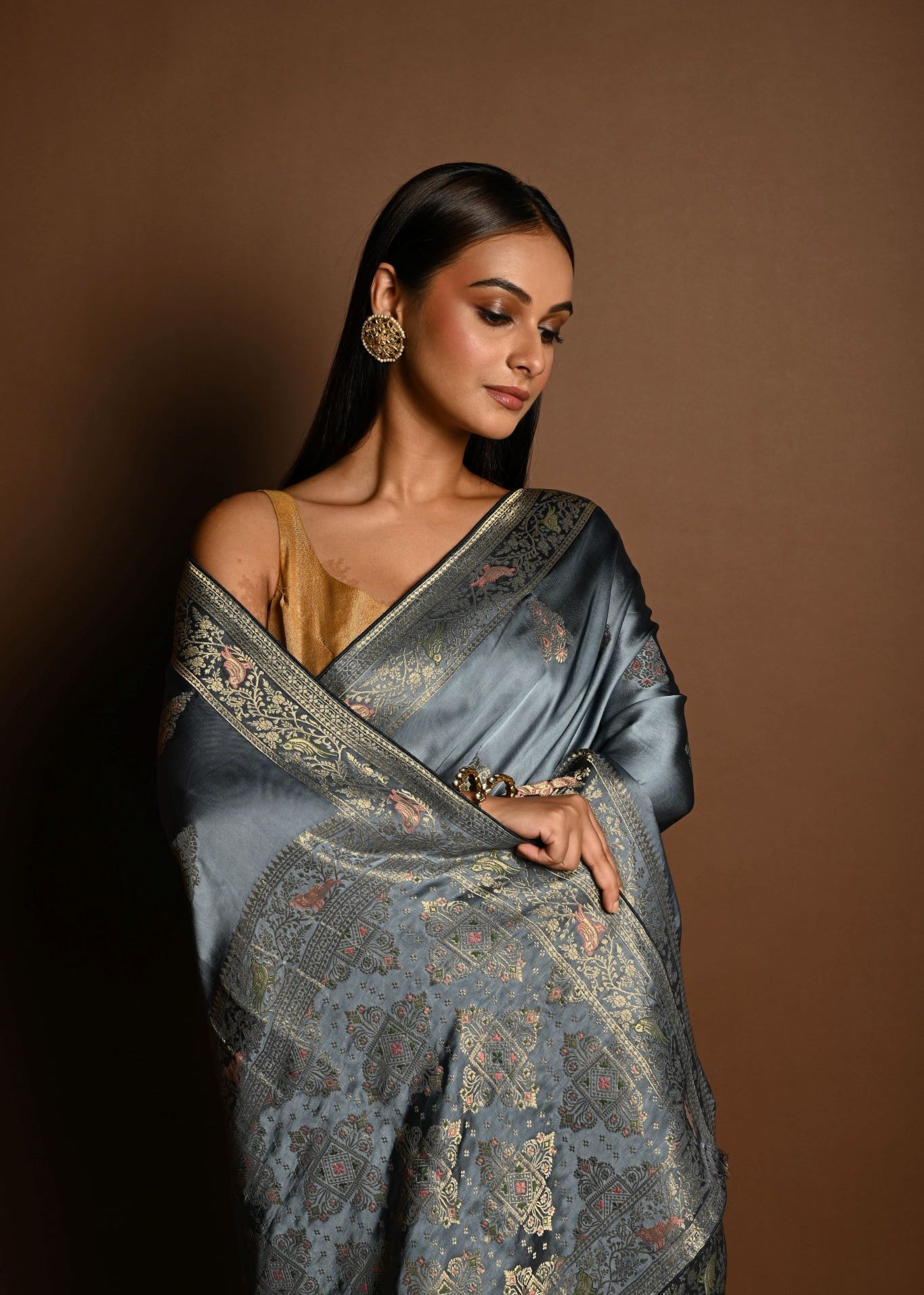 Grey and Gold Meenakari work Satin Silk Handloom Banarasi Saree - Image 5