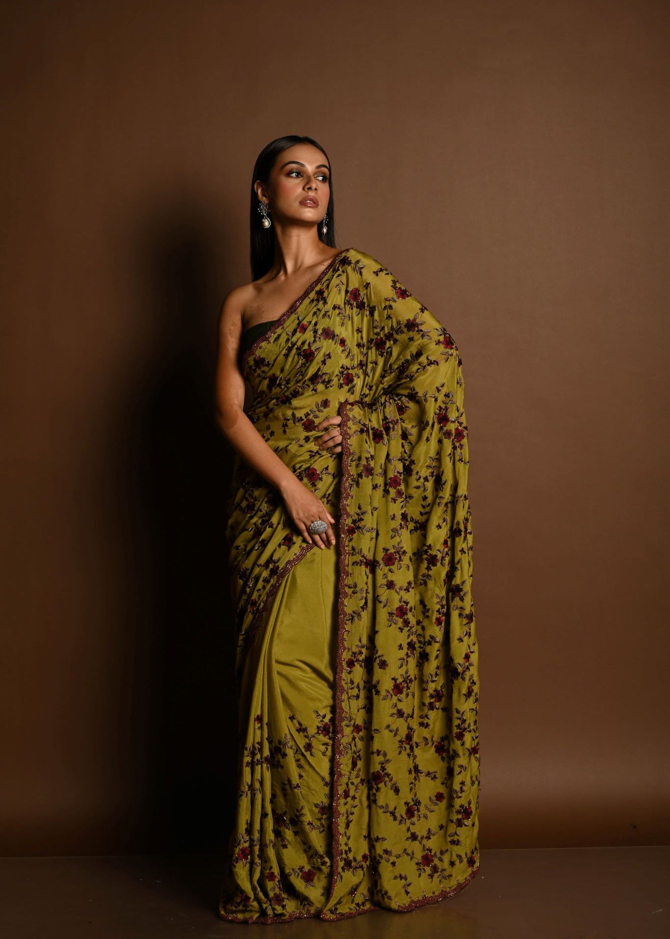Olive Green Thread Work Cutdana Scalloped Border Pure Georgette Saree - Image 1