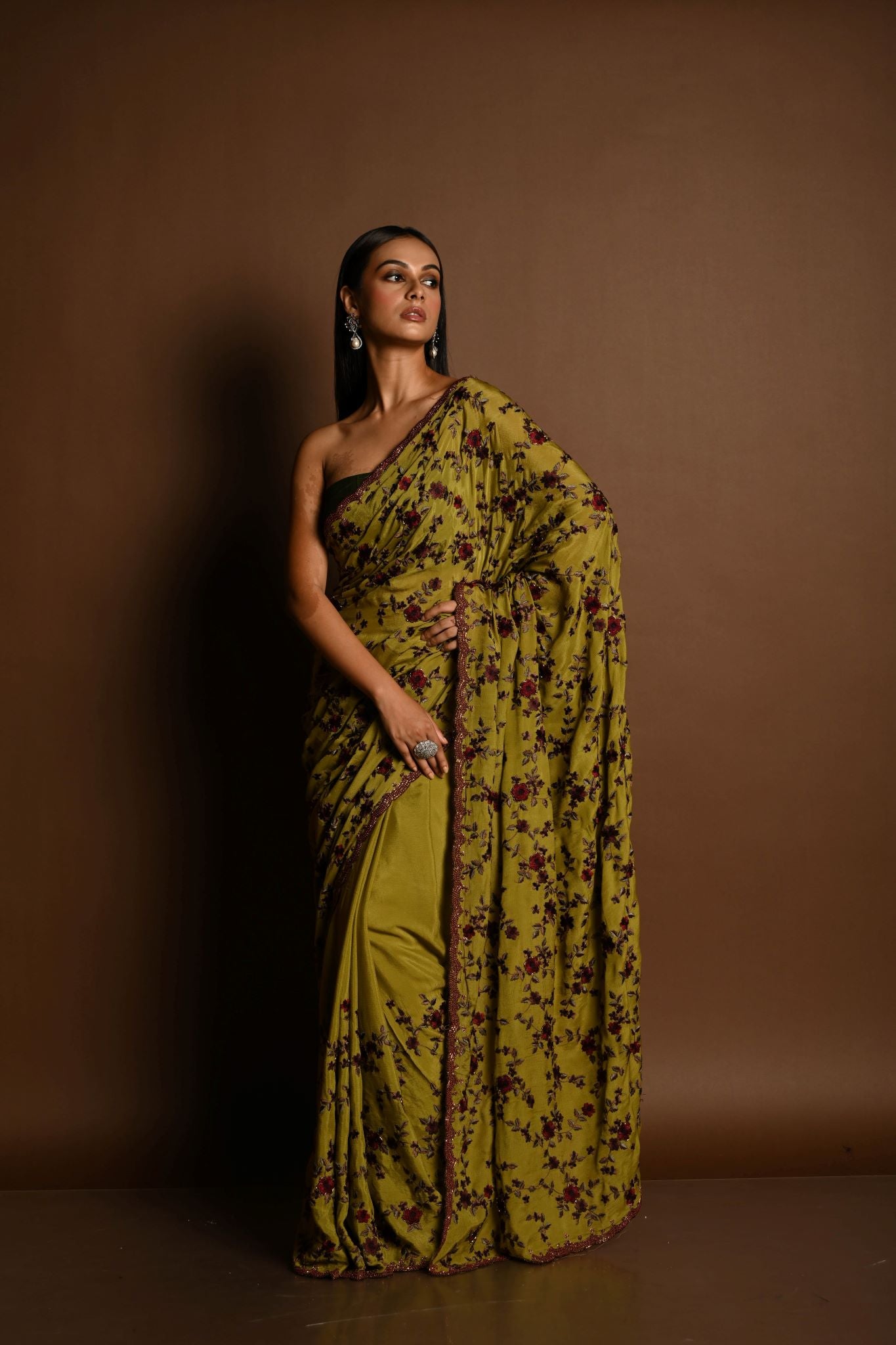 Olive Green Thread Work Cutdana Scalloped Border Pure Georgette Saree - Image 1