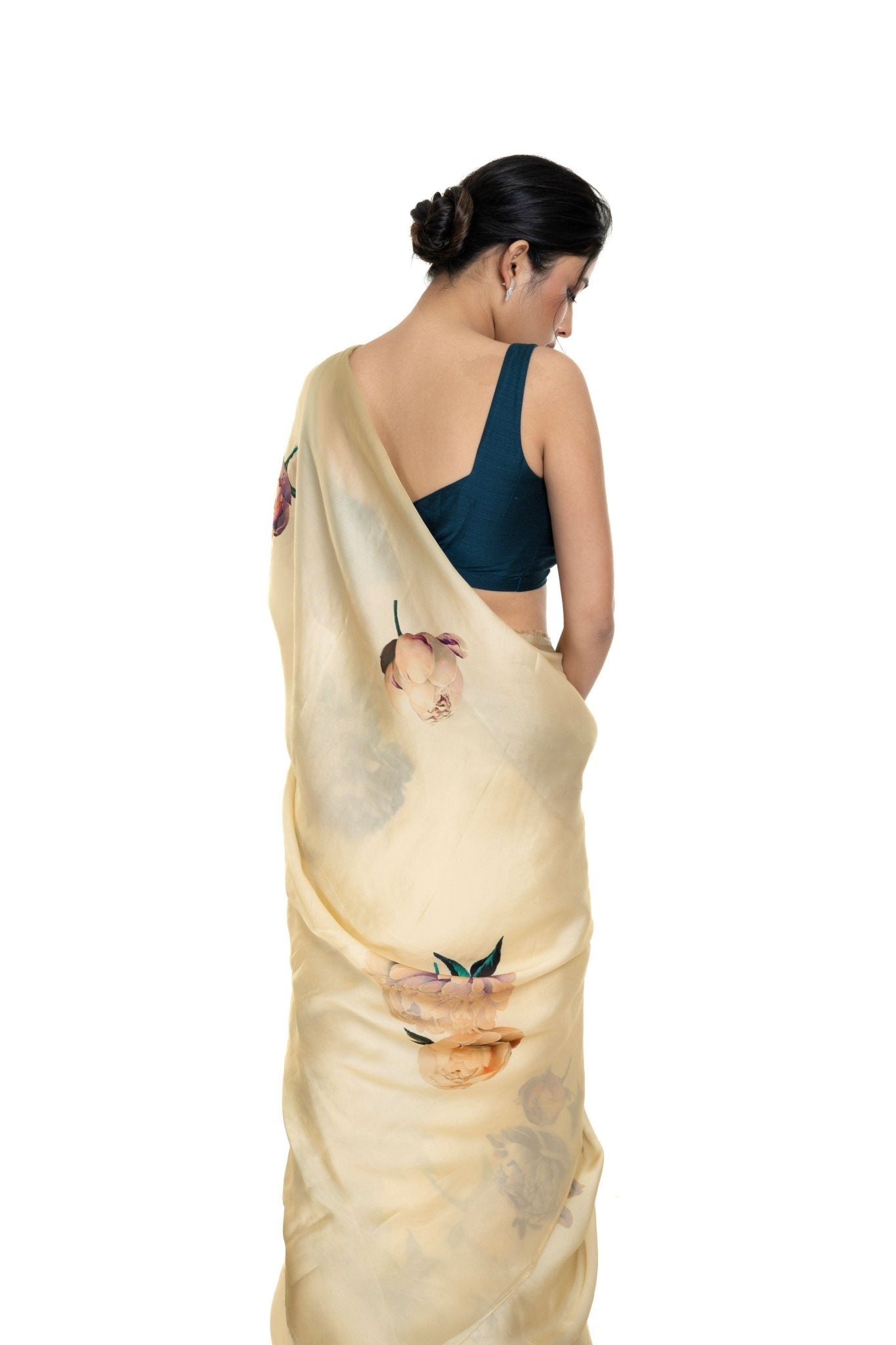 Ivory White Floral Painted Pure Organza Silk with Unstitch Blouse Piece - Image 4