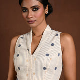 White Collar Blouse with V Neckline and Front Closure - Anvi Couture
