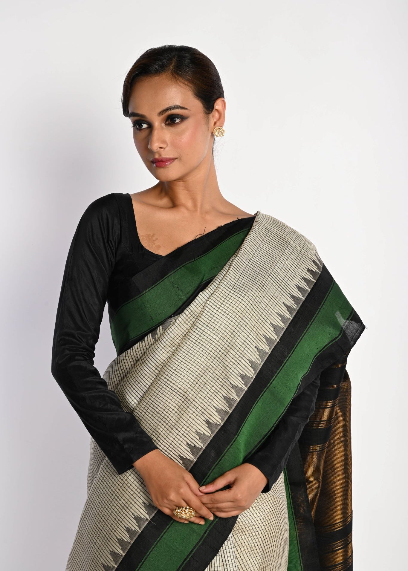 White Handloom Pure Silk Gadwal Saree with Green Border and Checks - Anvi Couture - Image 4