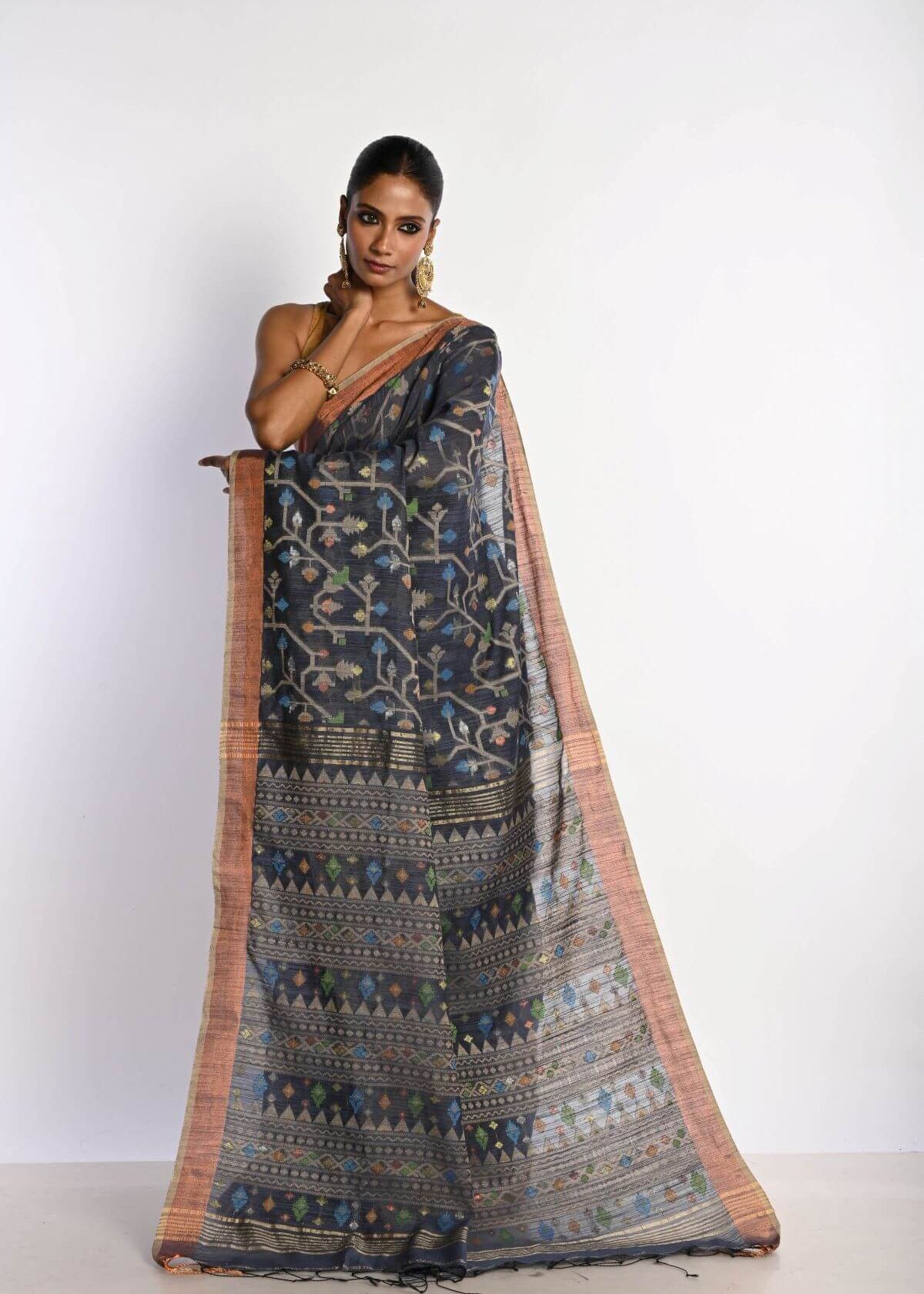Dark Grey Tant Jamdani Saree with All Over Floral Weaving - Anvi Couture