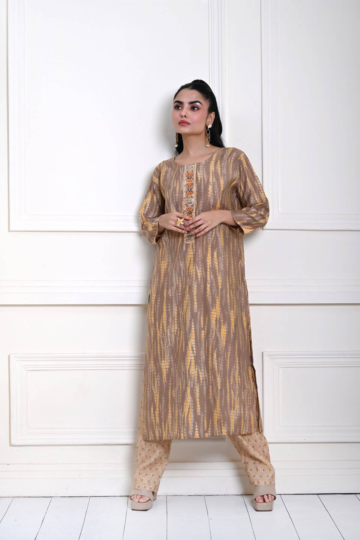 Yellow and Grey Printed Kurti Set in Cotton Silk