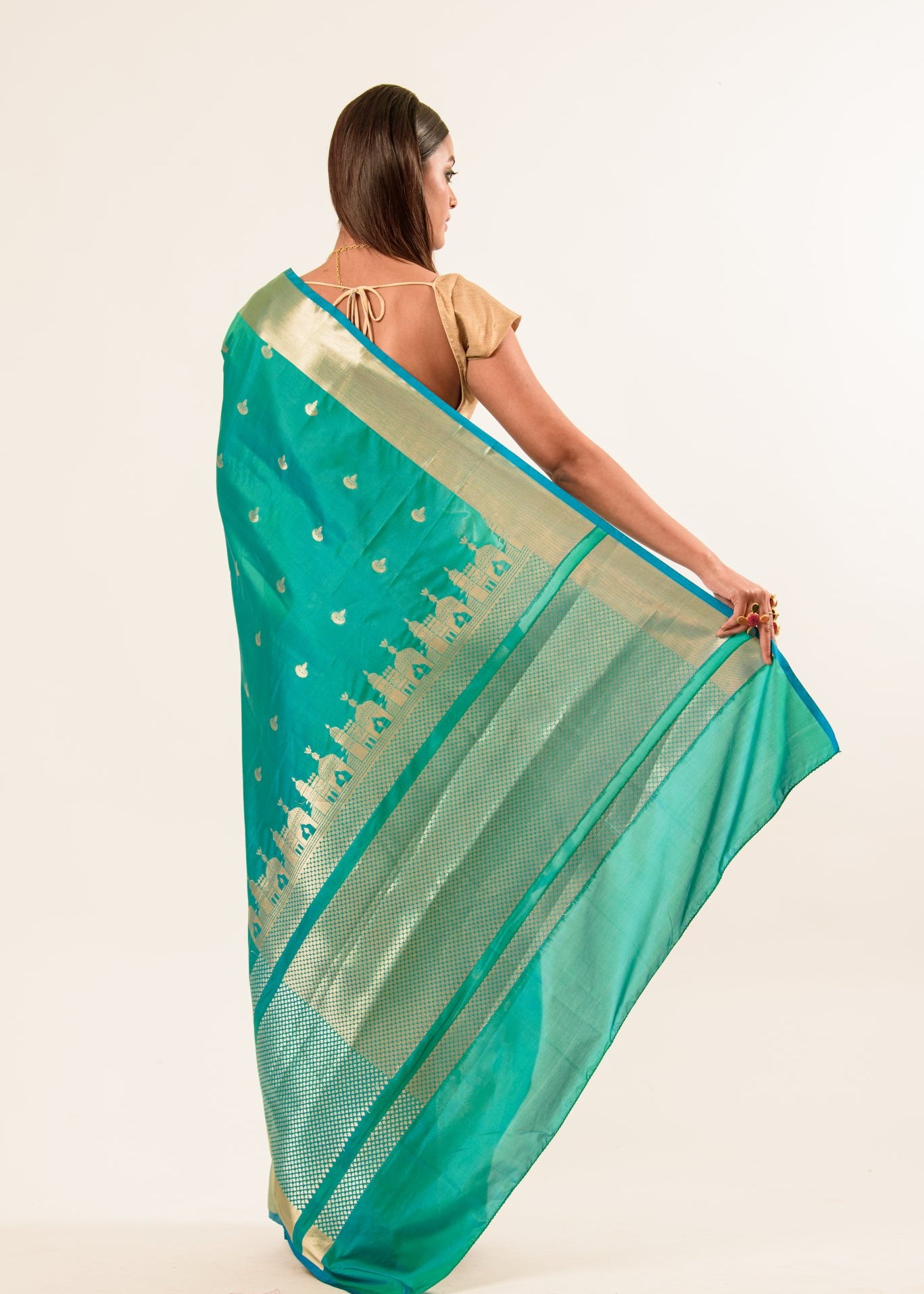 Gorgeous Katan Banarasi Silk Saree Pallu showing Temple work - Image 4
