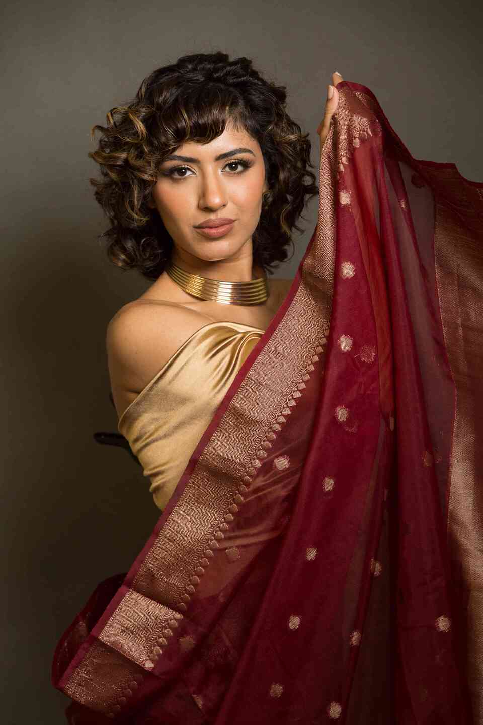 Maroon Organza Saree for a graceful and lightweight look at weddings and parties - Image 4