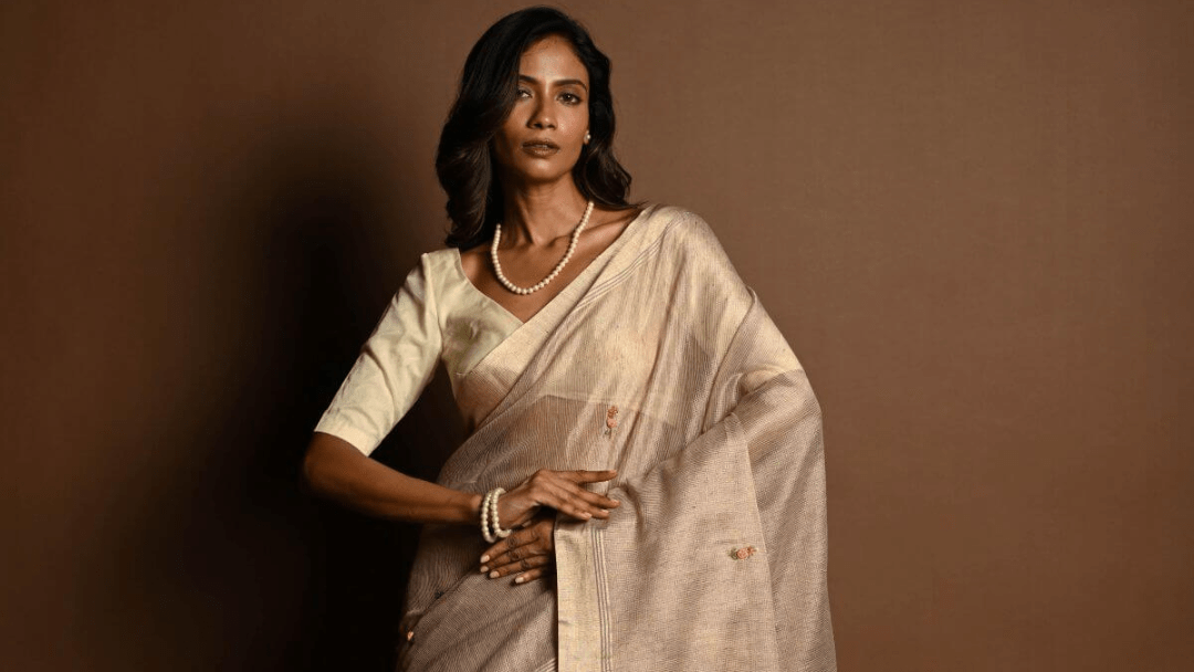 What Kind of Sarees You Should Pack for Your Business Trip - Anvi Couture