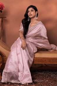 Anniversary Dinner Outfits for Women: Stylish Looks to Celebrate Your Special Night in 2025 - Anvi Couture