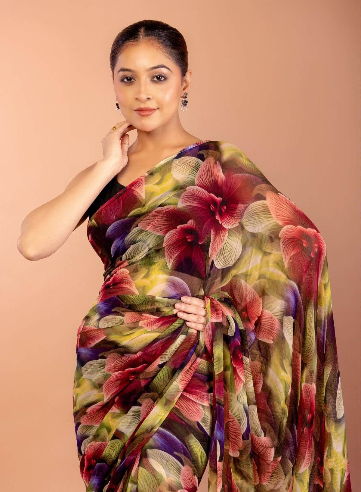 Floral Printed Chiffon Saree with Cutdana Border