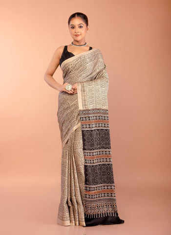 Off-White Modal Silk Ajrakh Saree with Black Contrast Pallu