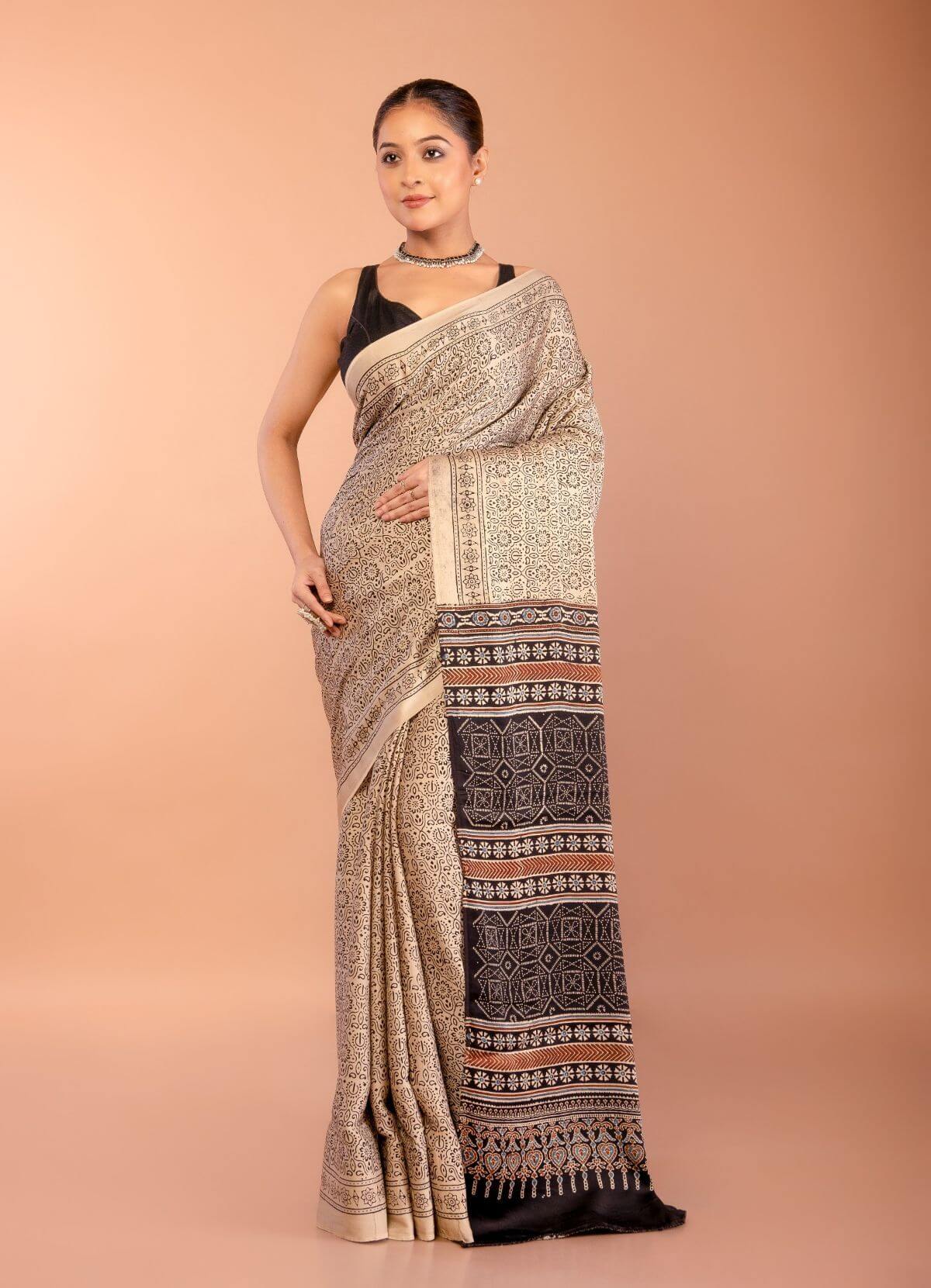 Off-White Modal Silk Ajrakh Saree with Black Contrast Pallu