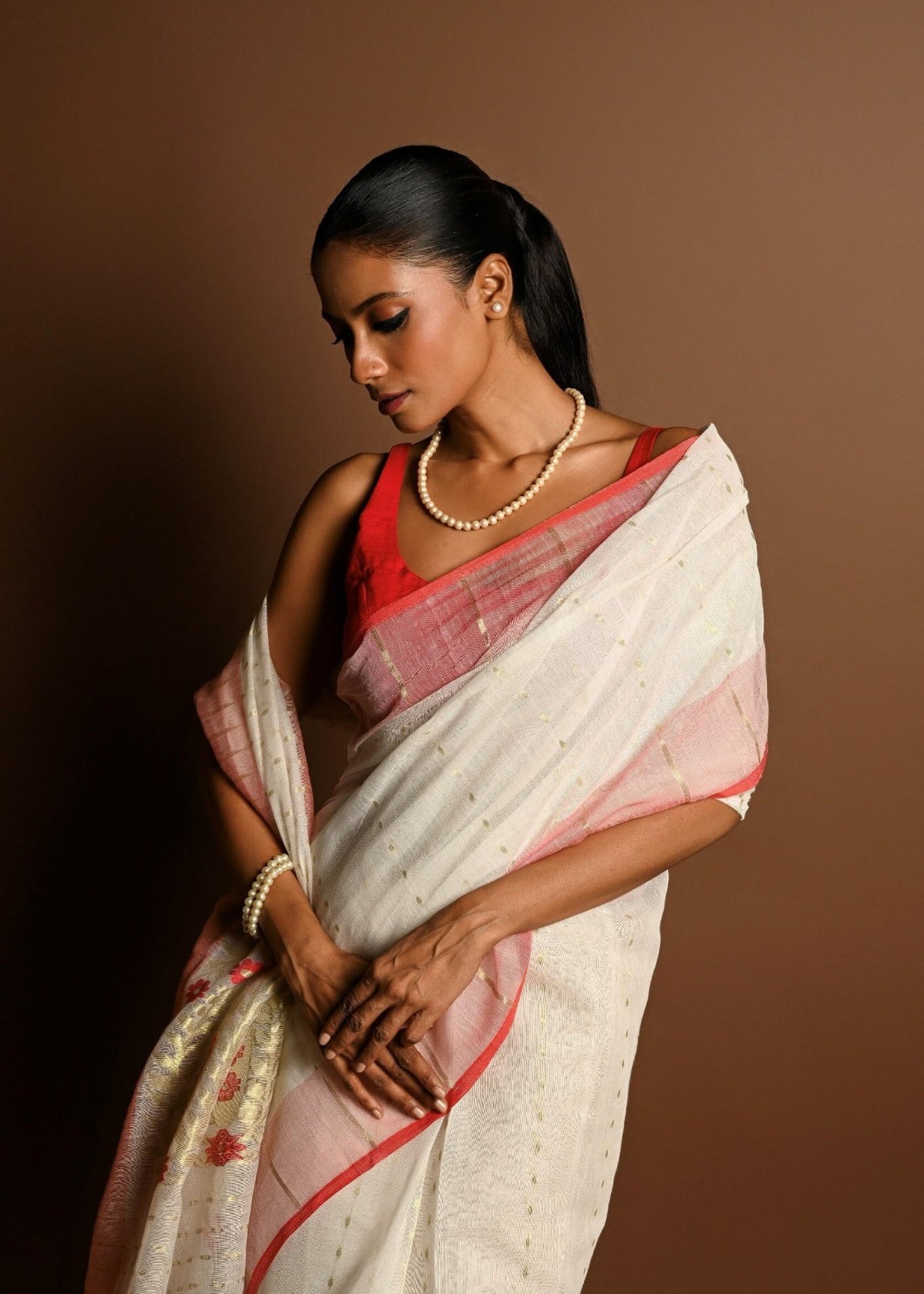 Red and White Tant Jamdani with Gold Zari Work - Anvi Couture