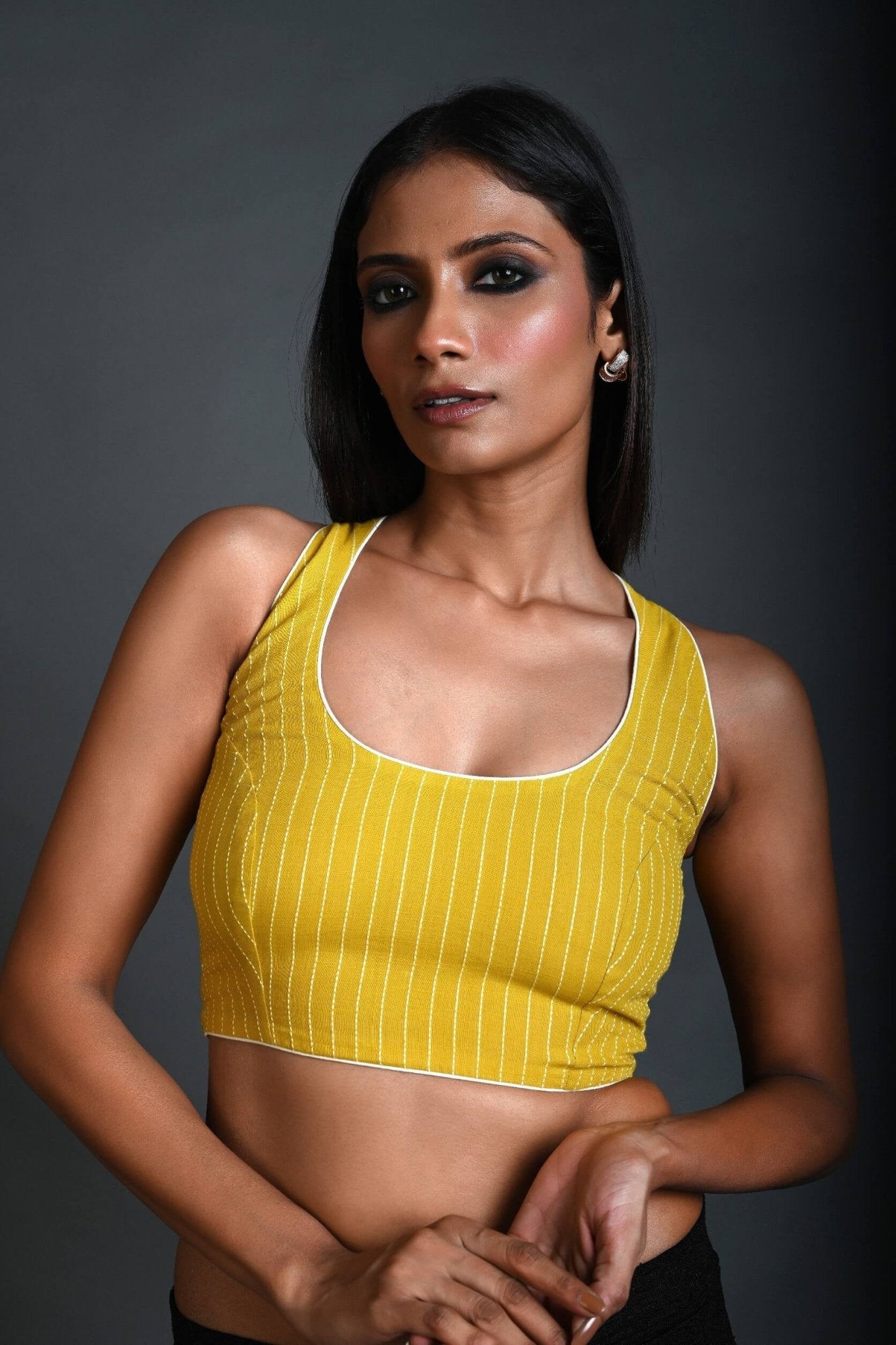 Yellow Sleeveless Blouse in Cotton with Round Neckline - Anvi Couture