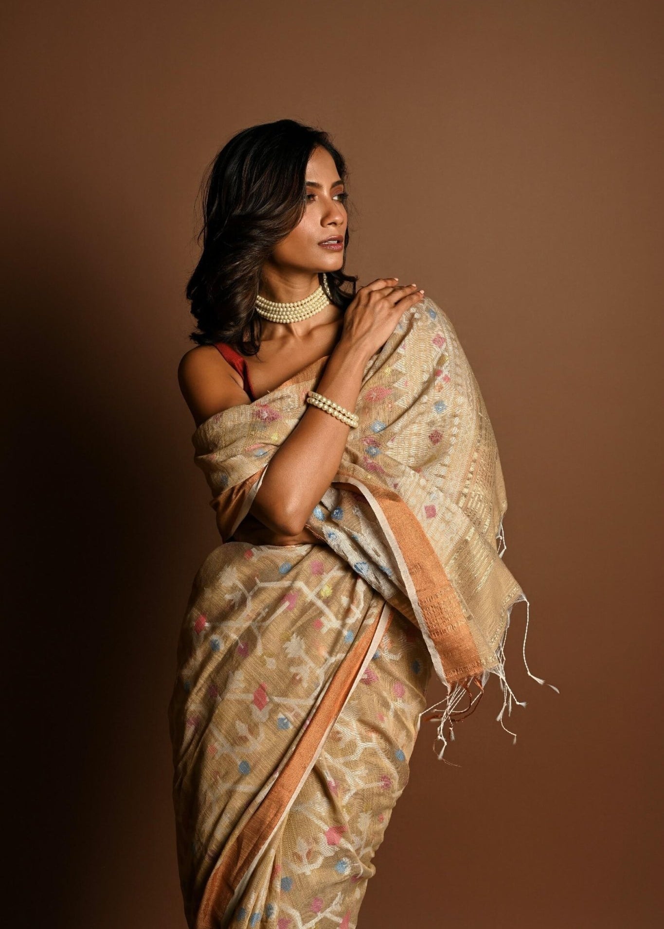 Cream Color Jamdani Saree with All Over Floral Weaving - Anvi Couture