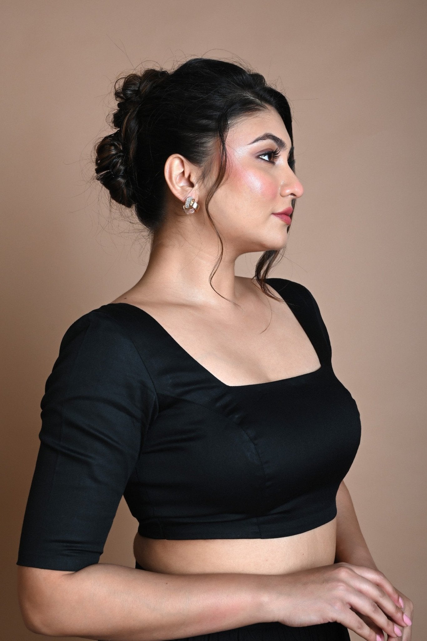 Black Half Sleeve Blouse in Cotton with Square Neckline - Image 4