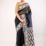 Black and White Pure Cotton Dhakai Jamdani Saree - Anvi Couture