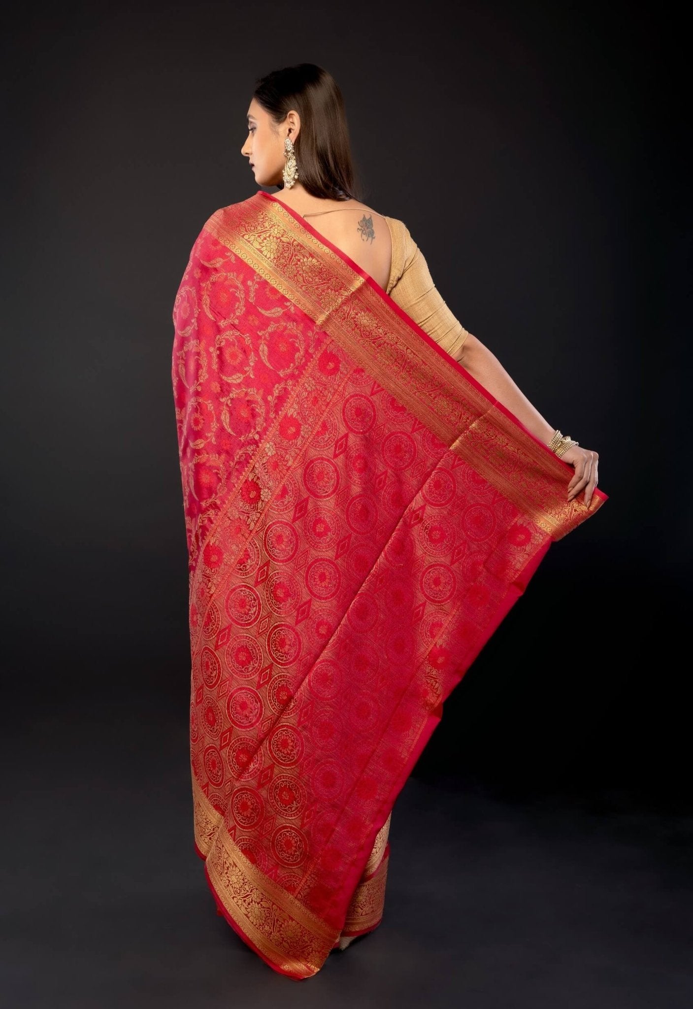 Pink and Gold Zari Woven Silk Saree - Anvi Couture