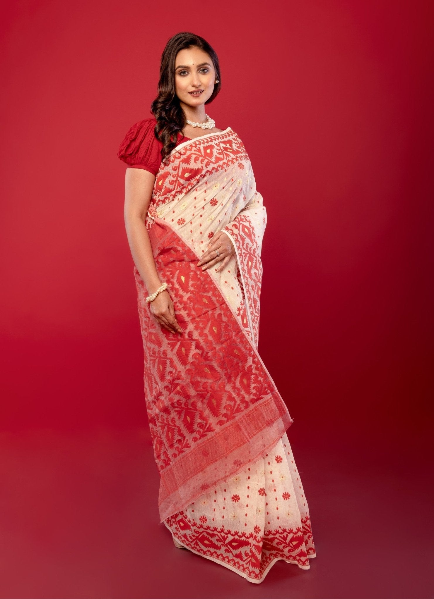 White & Red Traditional Bangladeshi Dhakai Jamdani Saree - Anvi Couture