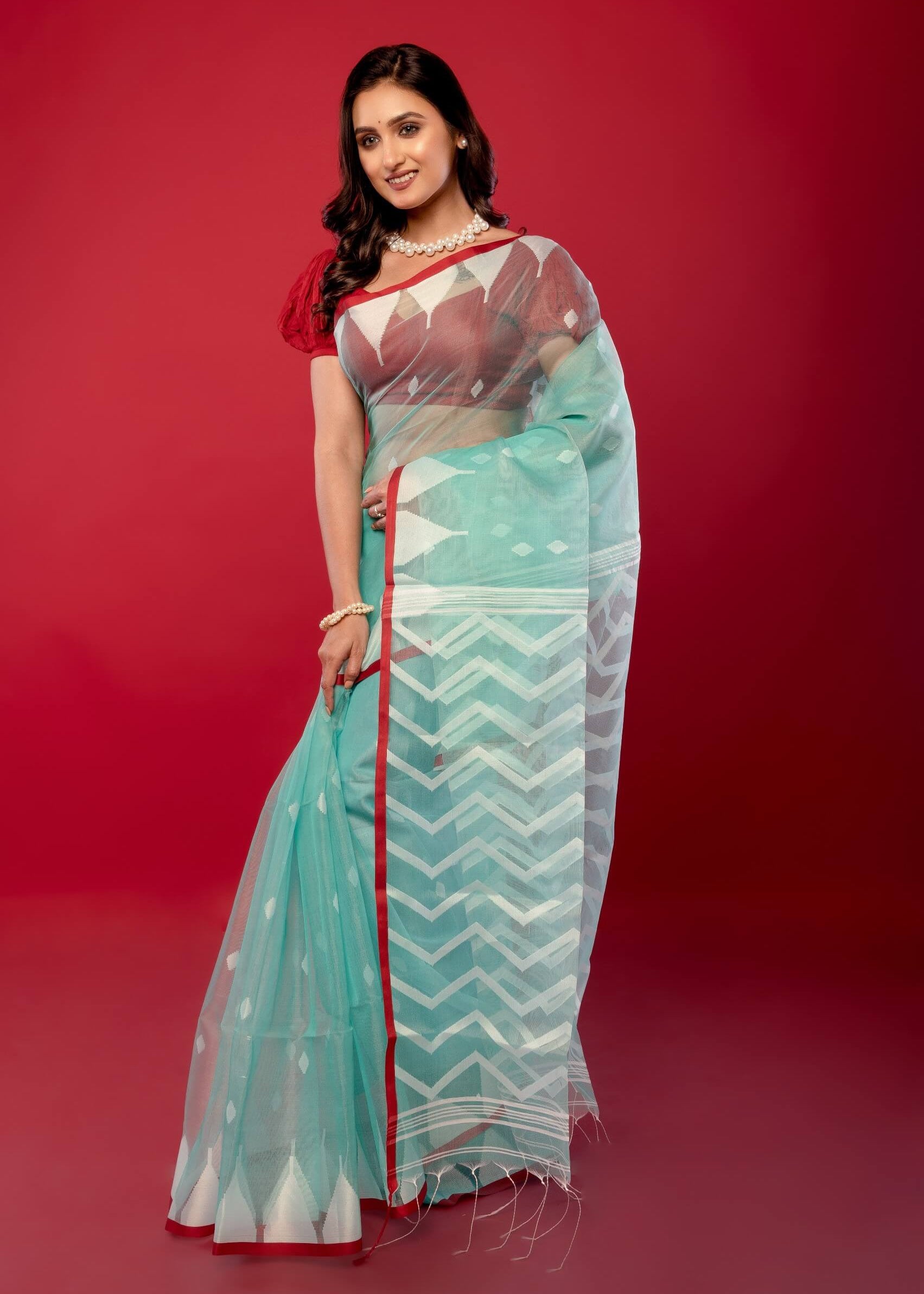 Blue & Red Handloom Muslin Silk Jamdani Saree - Elegant Handcrafted Sarees - Anvi Couture