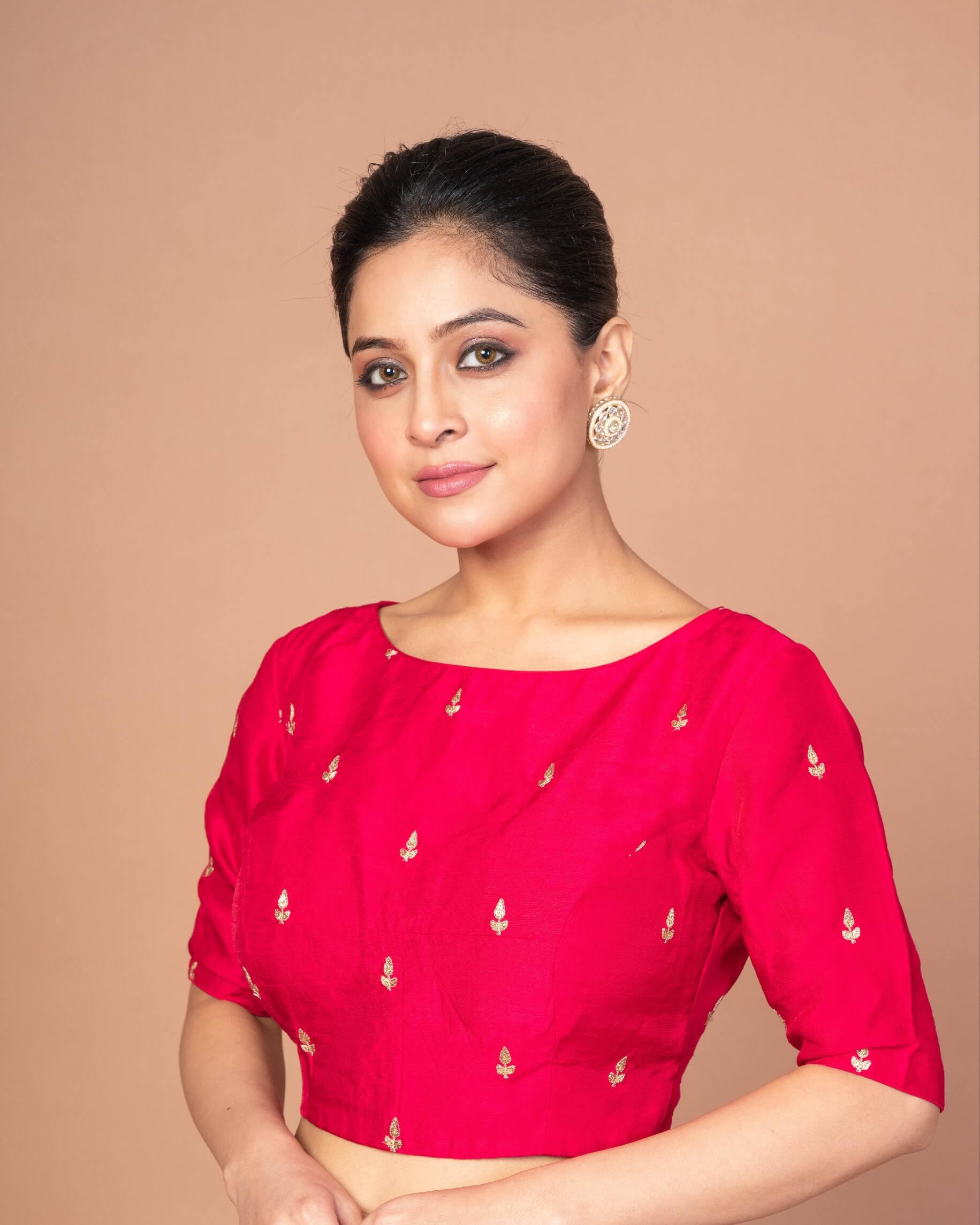 Woman Dressed in a Dark Pink Boat Neck Raw Silk Blouse with Square Back cutout: Anvi Couture - Image 3