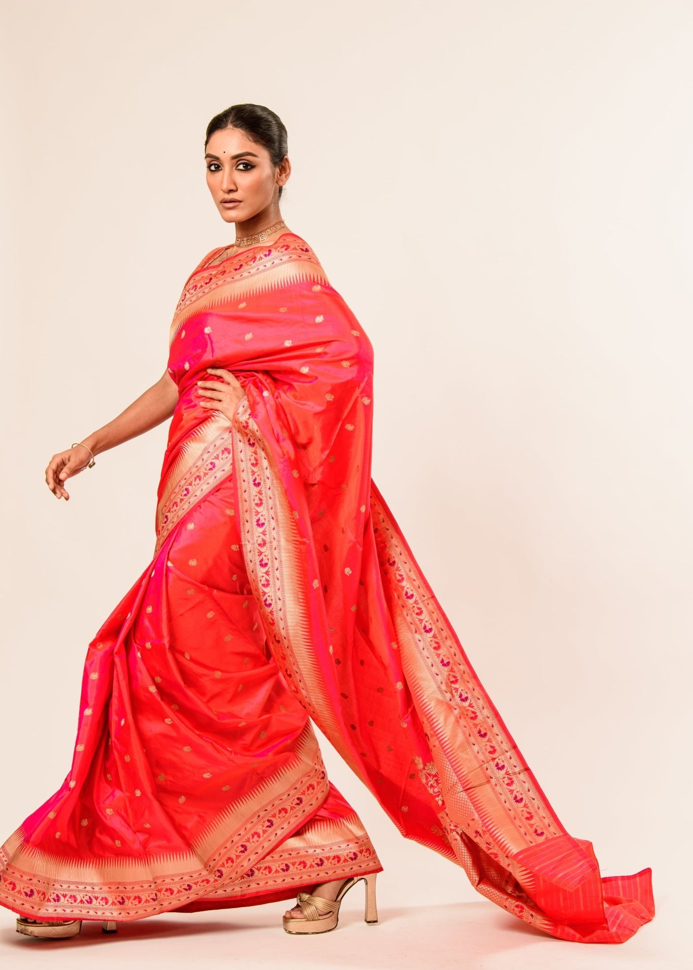 Peach Paithani Katan Handwoven Banarasi Saree - Anvi Couture