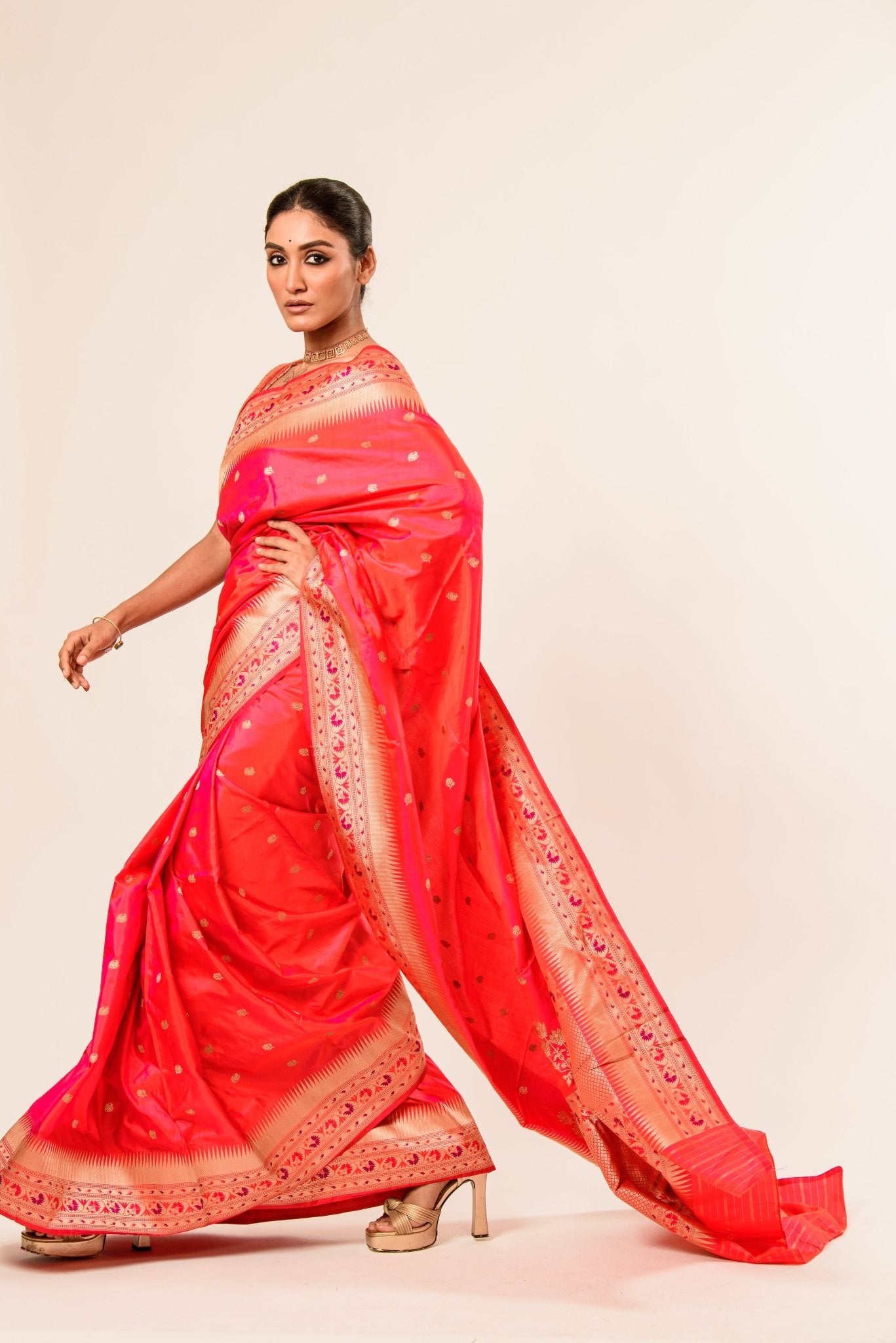 Peach Paithani Katan Handwoven Banarasi Saree - Anvi Couture