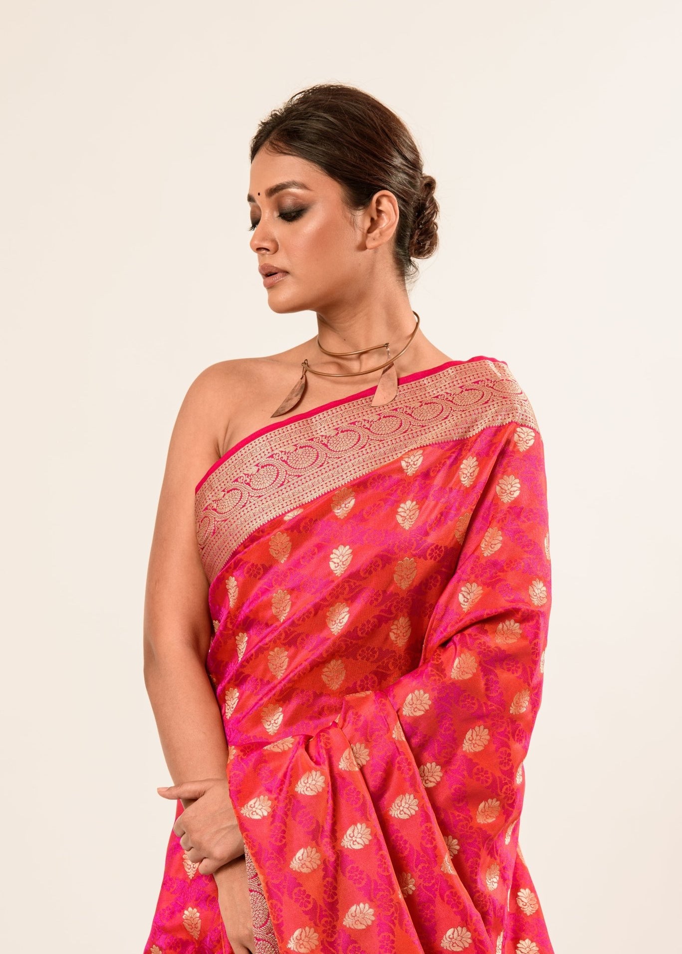 Orange Pink Brocade Katan Silk Handloom Banarasi Saree - Image 4