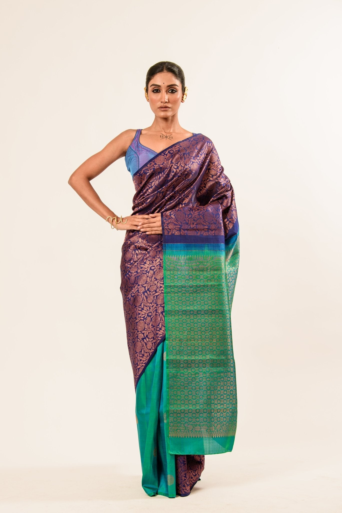 Dark Blue and Green Pure Kanjivaram/Kanchipuram Silk Saree - Anvi Couture