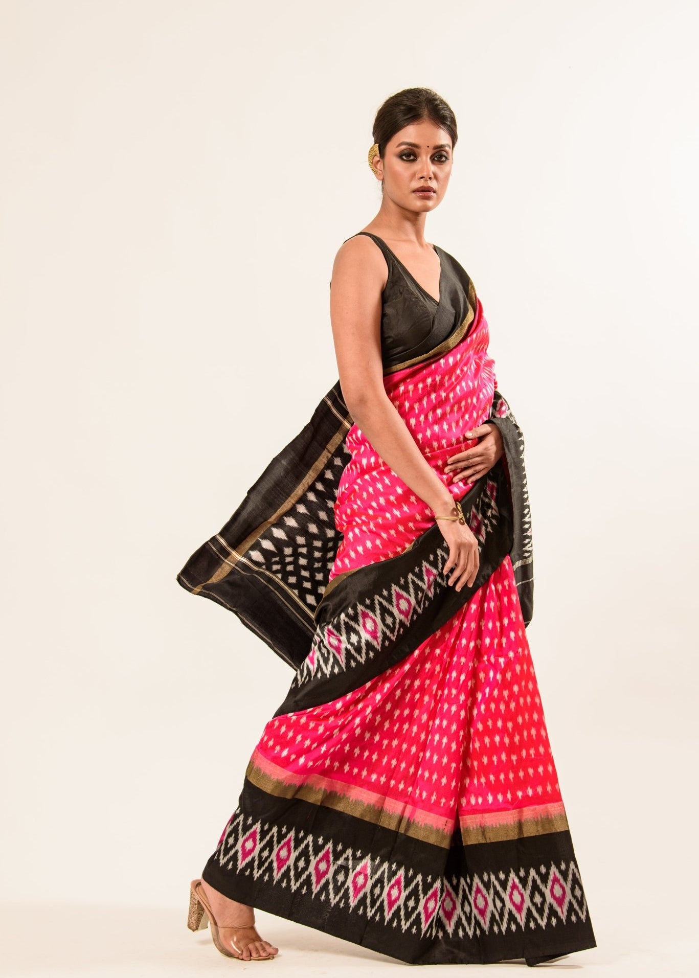 Black and Pink Ikkat weave Silk Saree - Anvi Couture