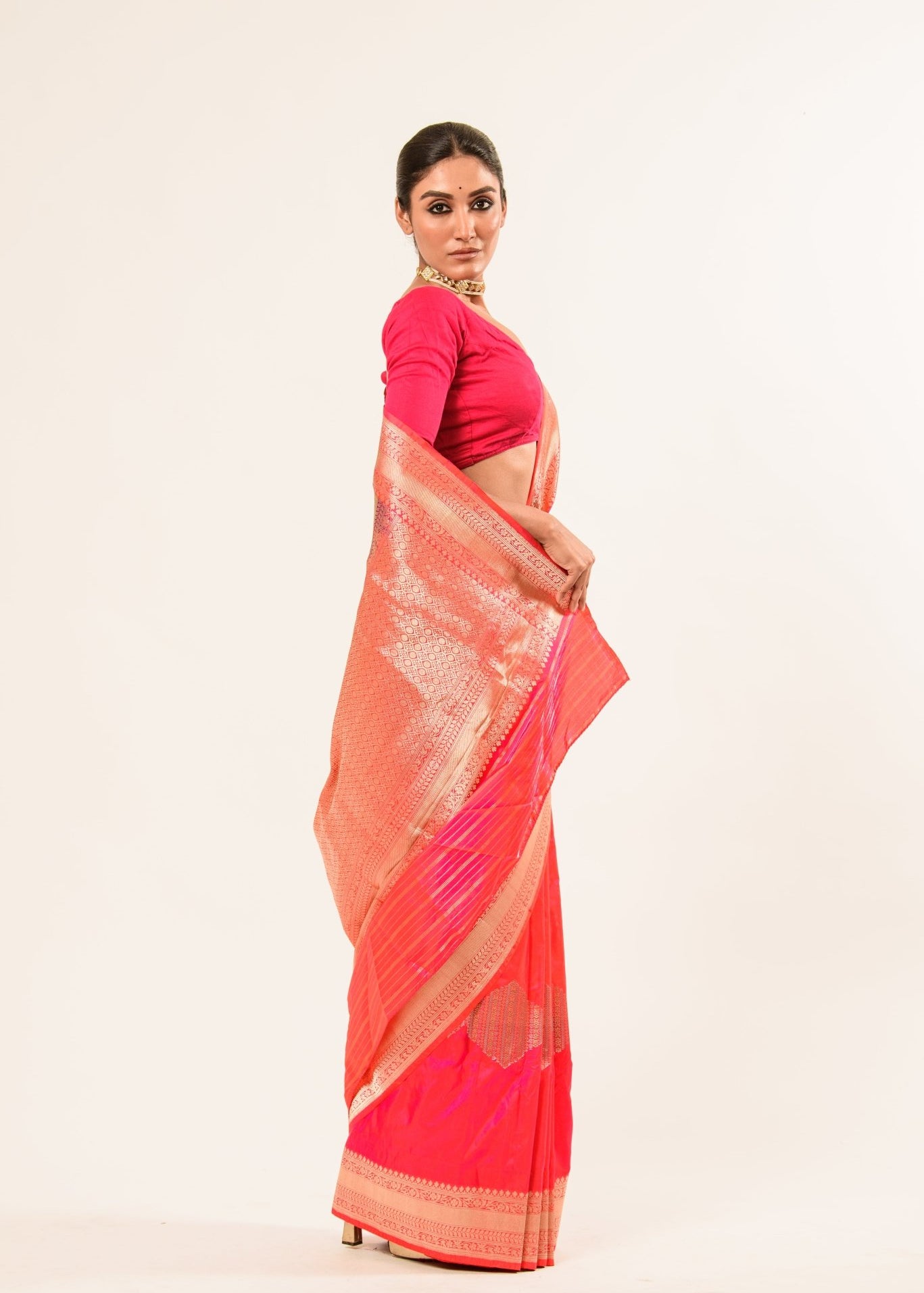 Lavender and Pink Color Katan Silk Handwoven Banarasi Saree with Real Zari Work - Image 3