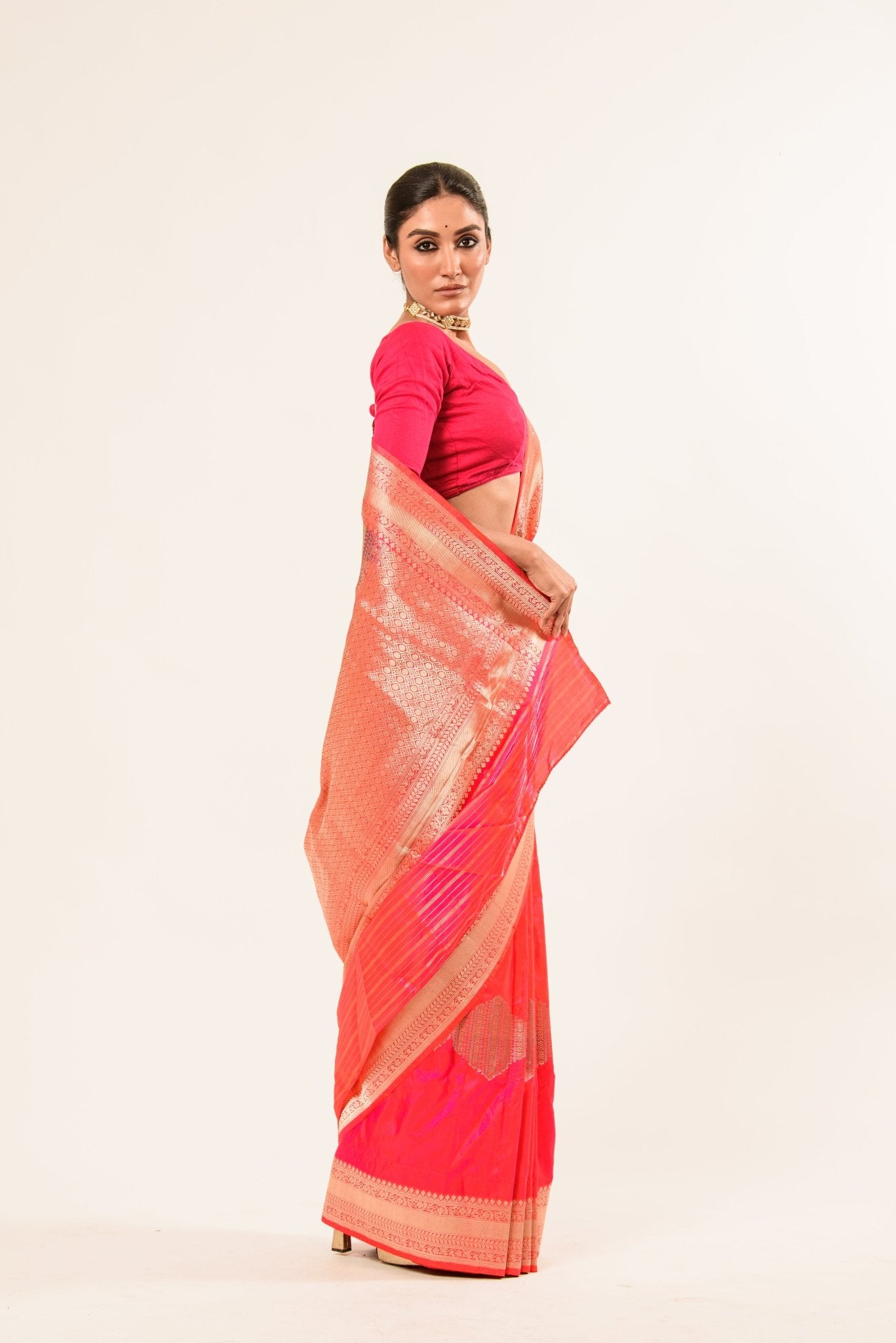 Lavender and Pink Color Katan Silk Handwoven Banarasi Saree with Real Zari Work - Image 3