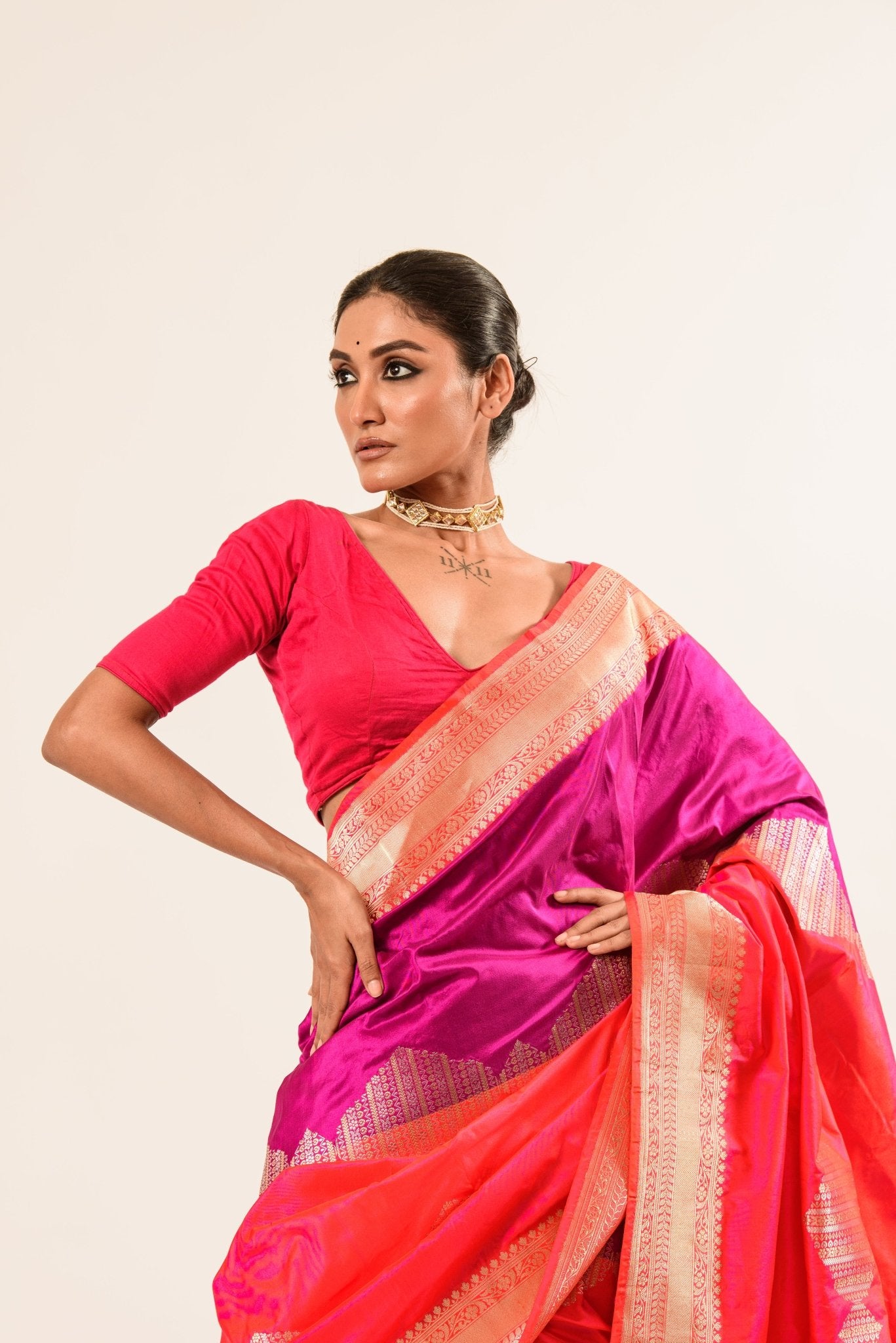 Lavender and Pink Color Katan Silk Handwoven Banarasi Saree with Real Zari Work - Image 4