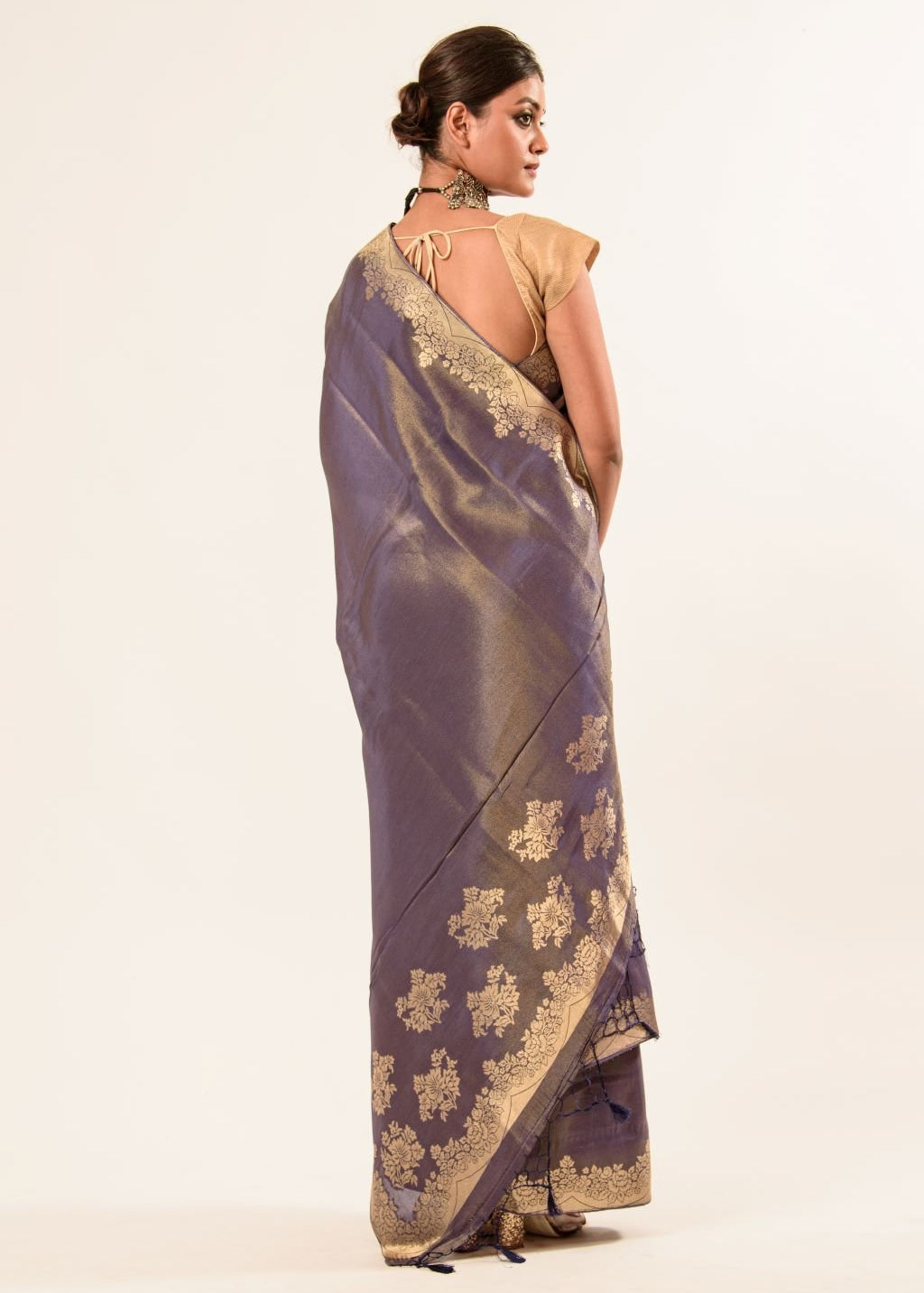 Gray Shimmer Tissue Saree with Matt Gold Floral Handwork Pallu and Border - Image 3