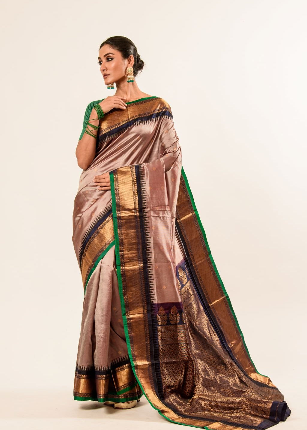 Pink Pure Gadwal Silk Saree with Green Zari Border and Pallu - Anvi Couture