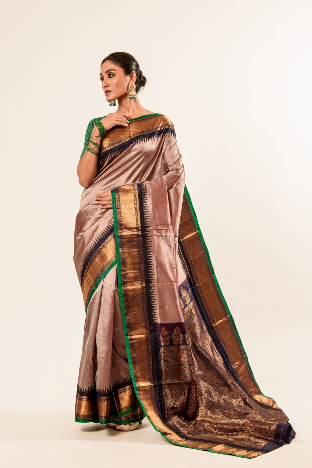 Pink Pure Gadwal Silk Saree with Green Zari Border and Pallu - Anvi Couture