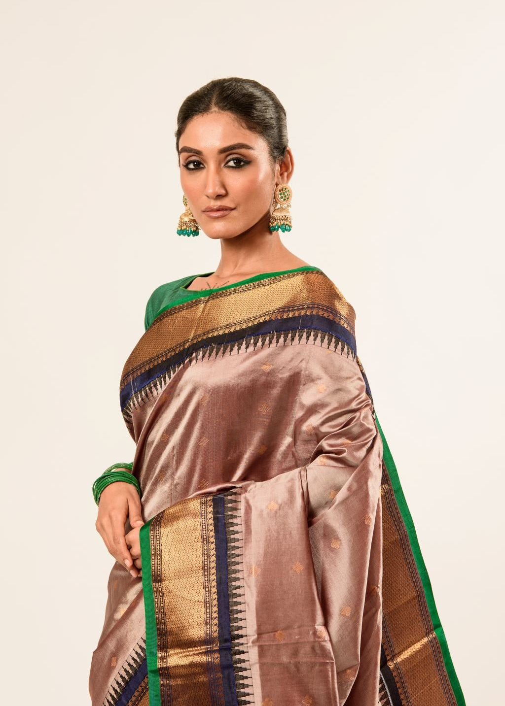 Pink Pure Gadwal Silk Saree with Green Zari Border and Pallu - Anvi Couture - Image 3
