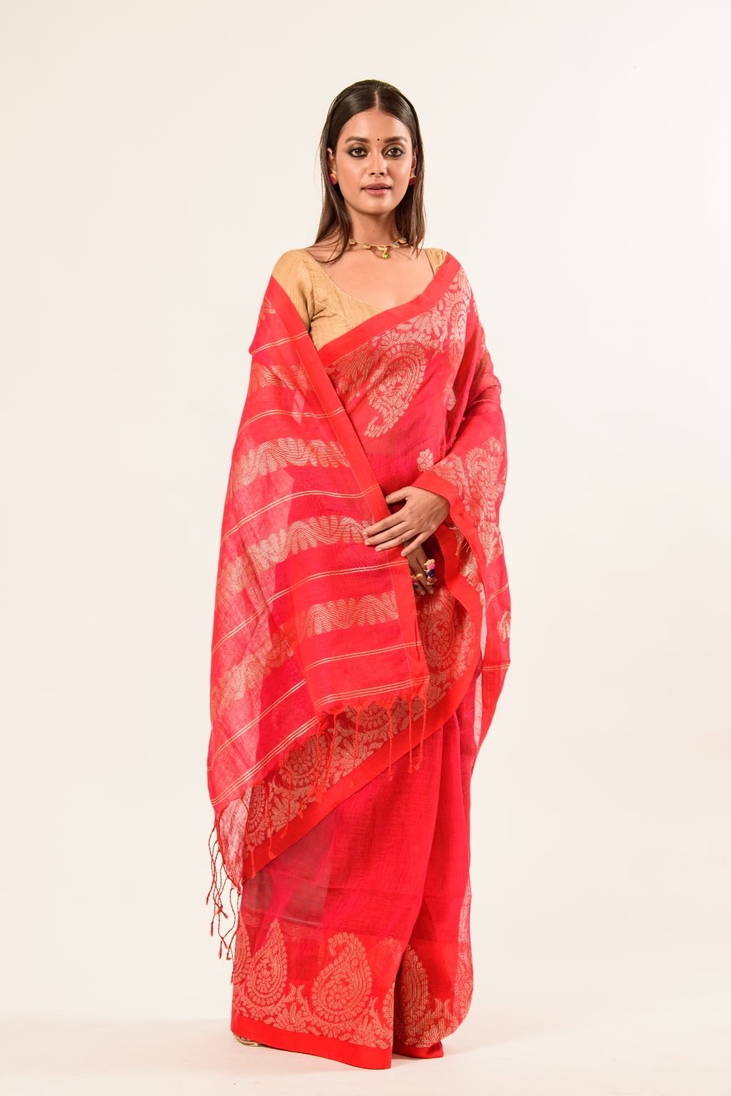 Pink Pure Cotton Linen Saree with Gold Zari Border and Floral Motifs - Anvi Couture