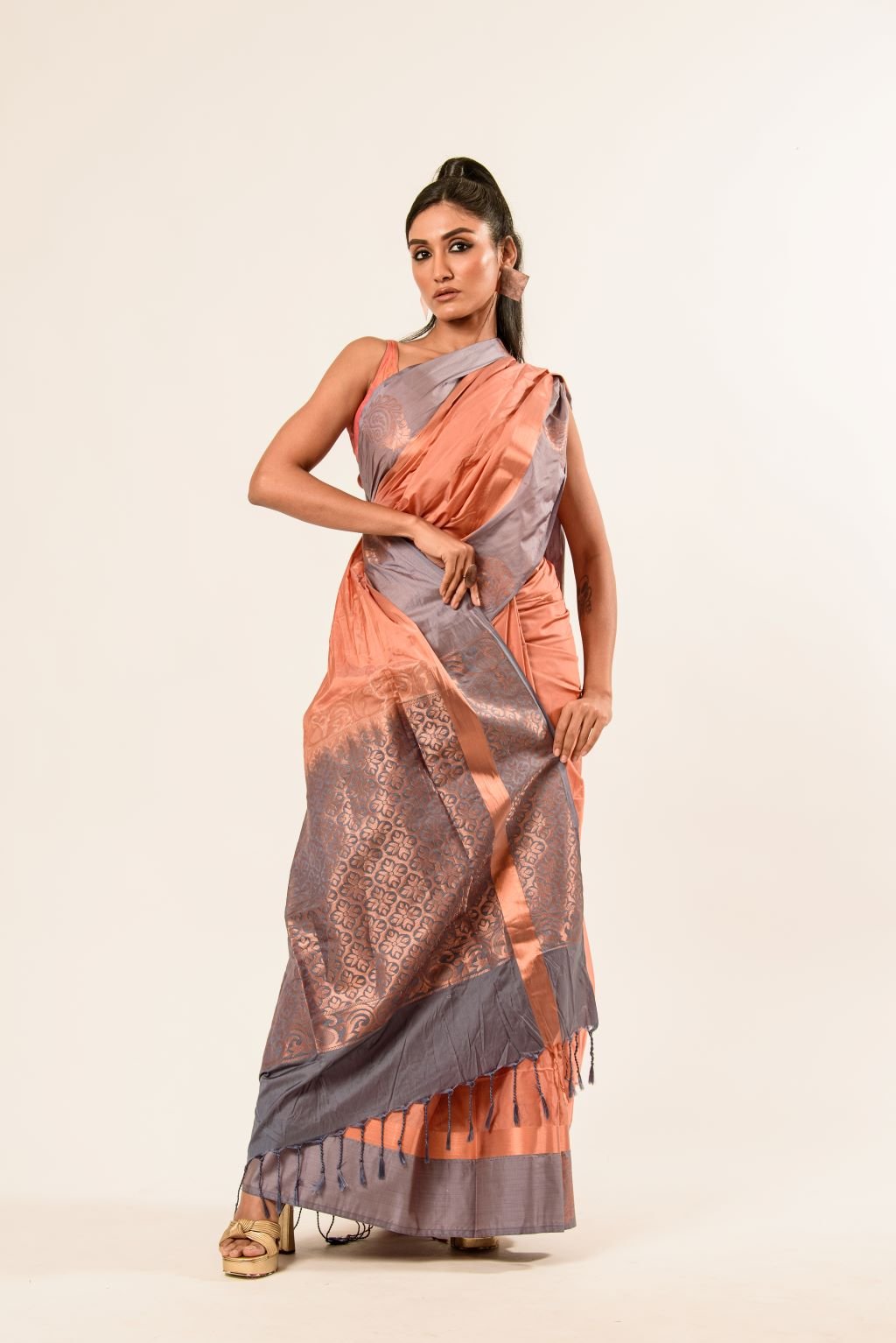 Peach Kanjivaram Silk Saree with Gray Border - Anvi Couture