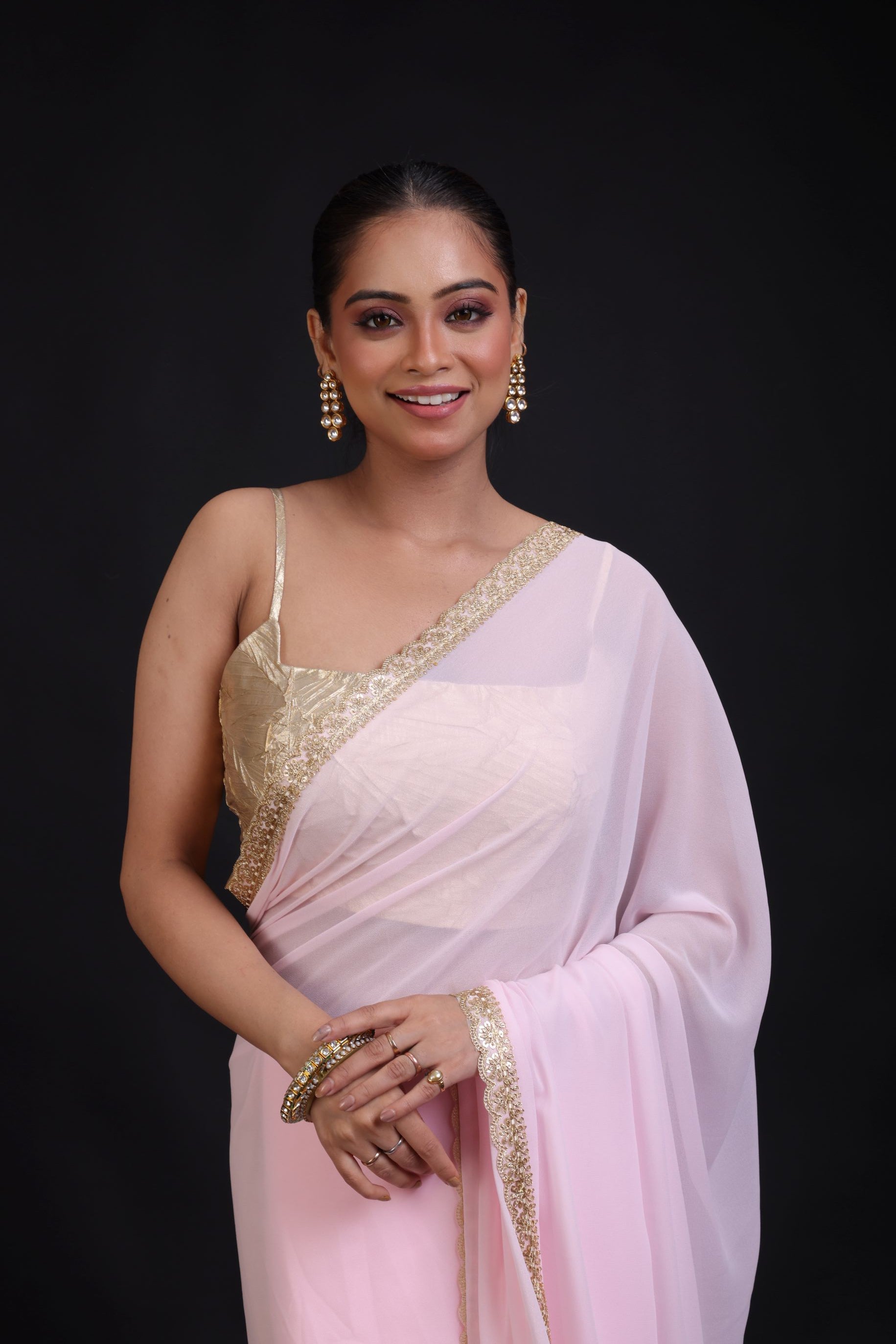 Baby Pink Georgette Saree with Golden Cutdana Lace Border Close Up